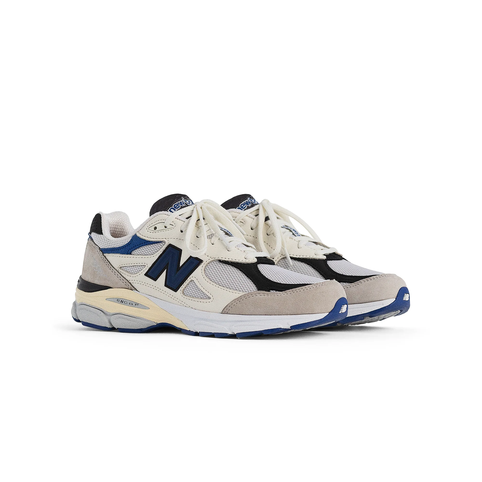 New Balance Mens Made in USA 990v3 Shoes - Image 2