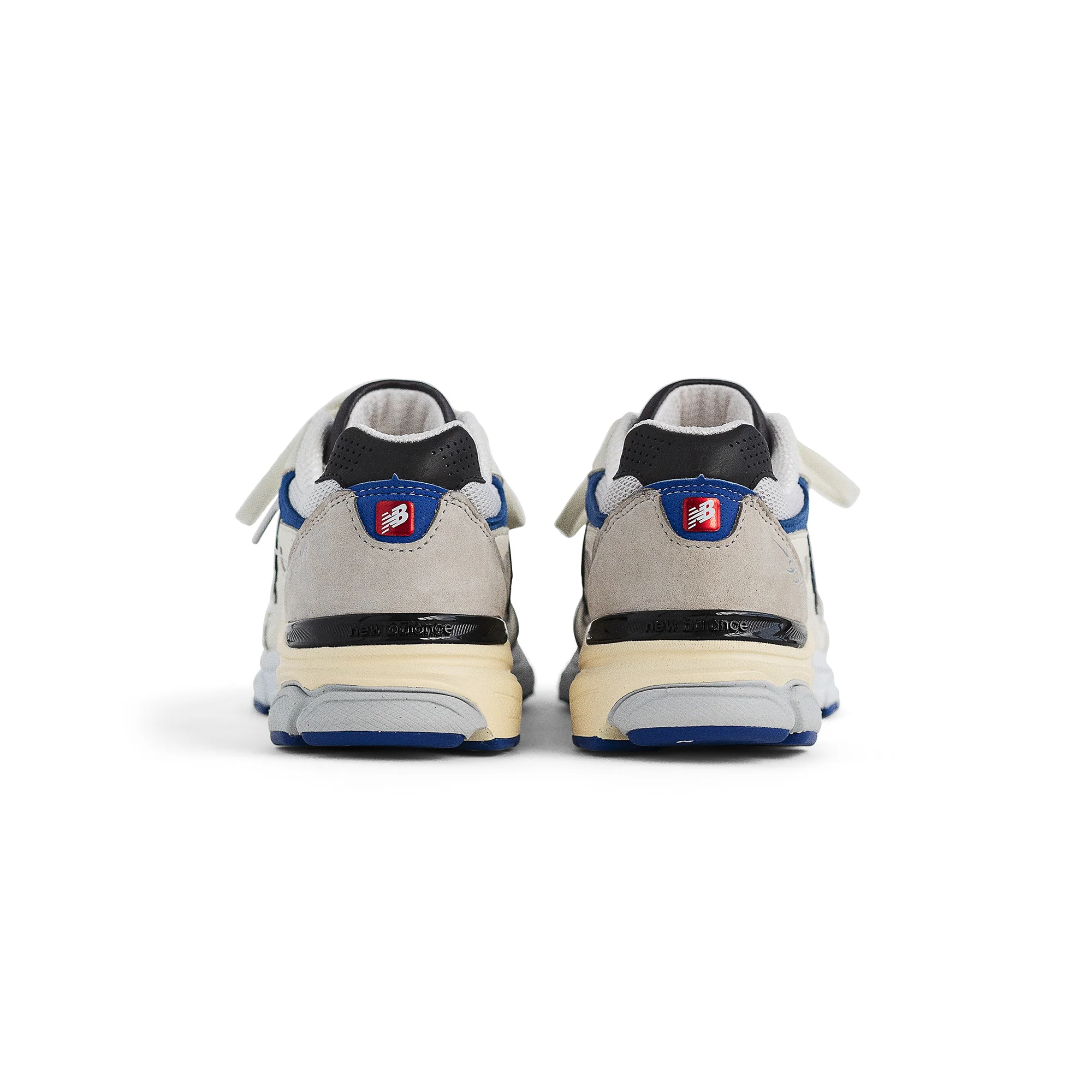 New Balance Mens Made in USA 990v3 Shoes - Image 3
