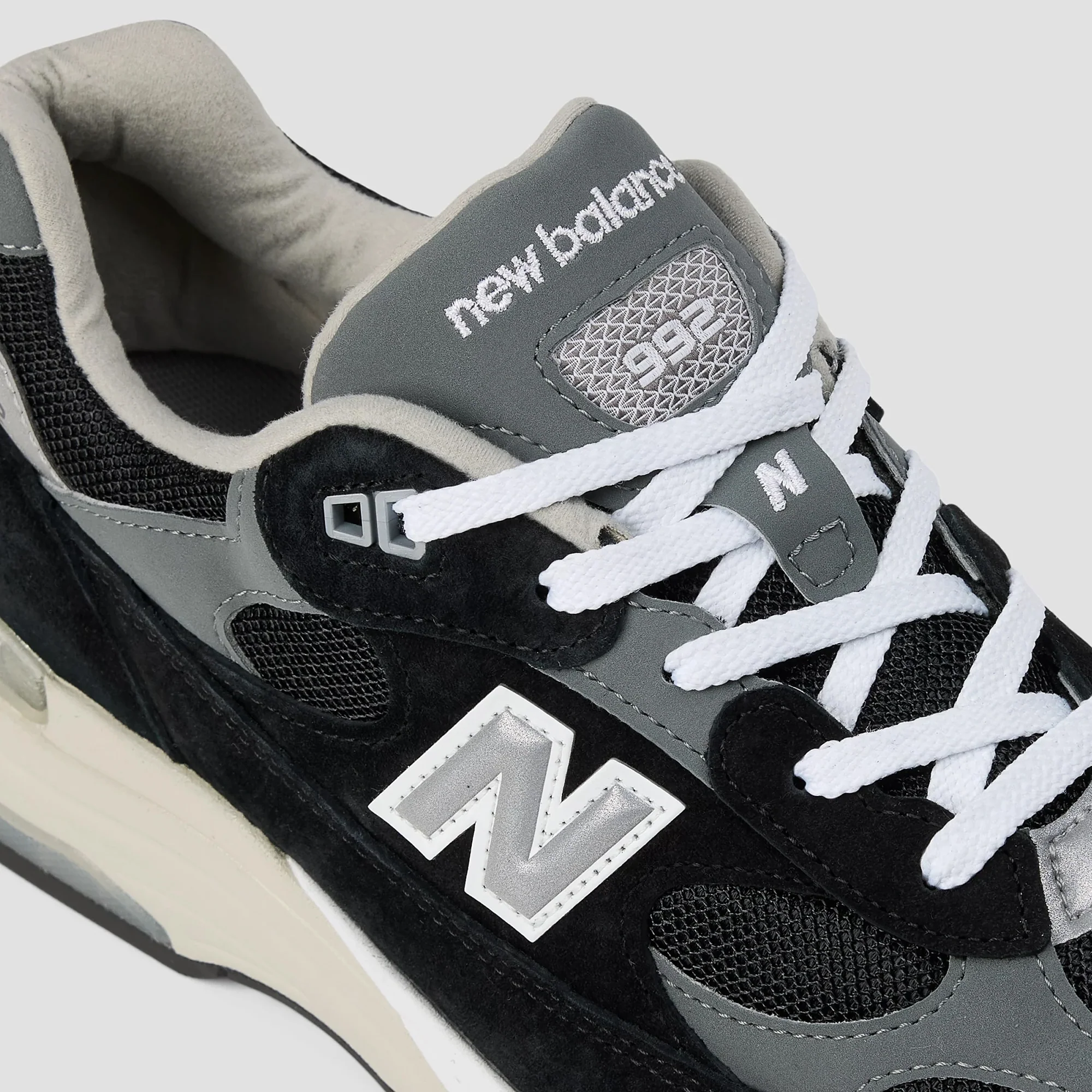 New Balance Mens Made in USA 992 Shoes - Image 4