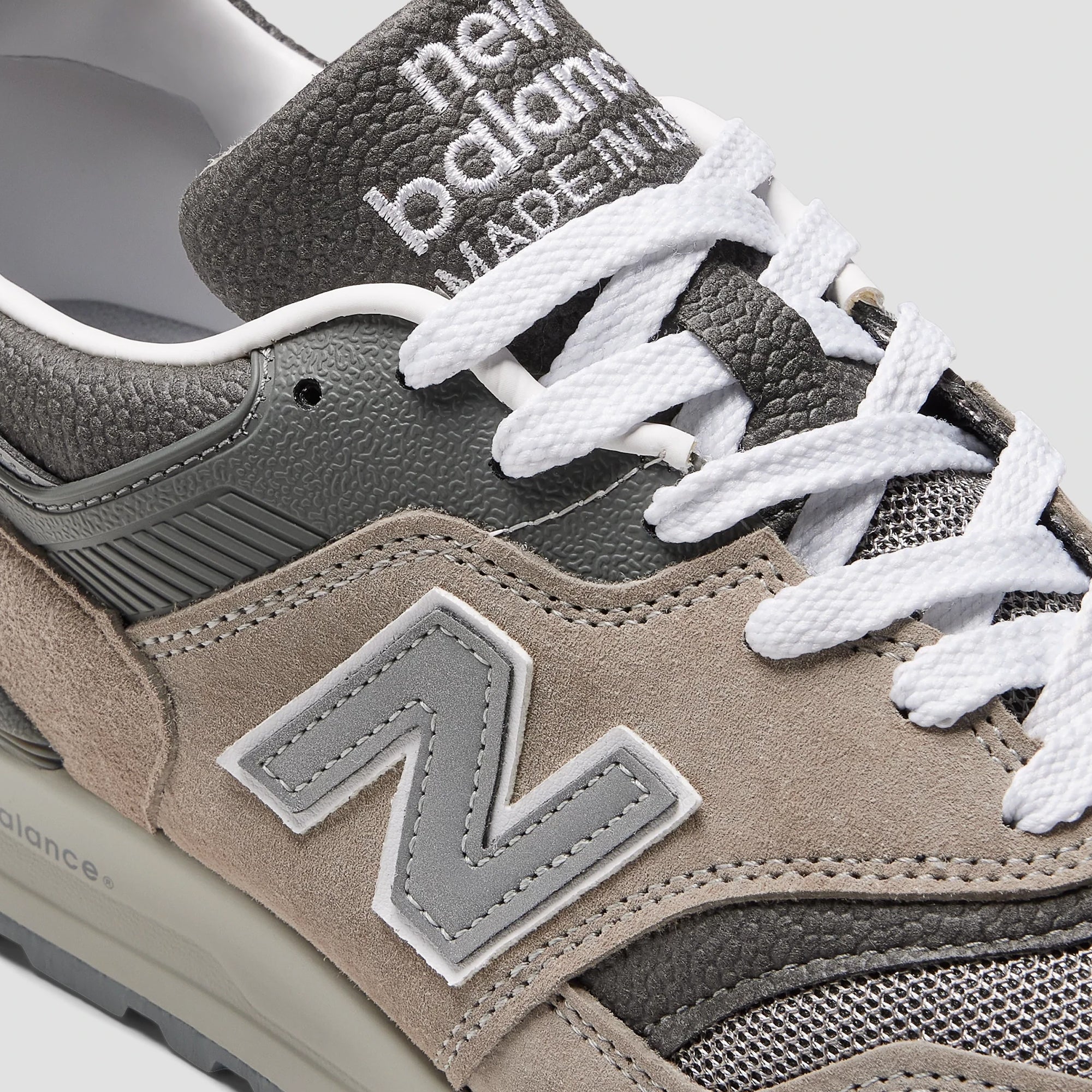 New Balance Mens Made in USA 997 Core Shoes - Image 4