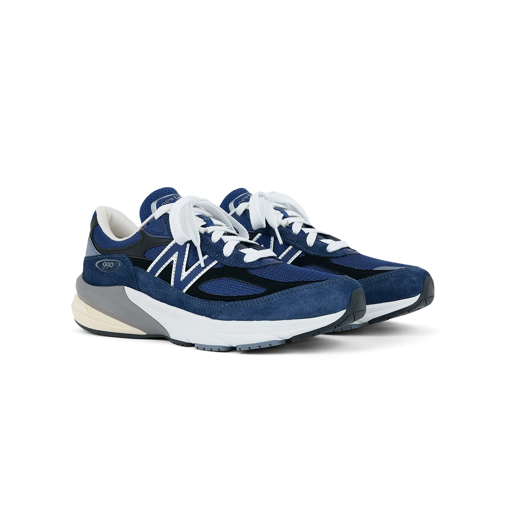 New Balance Mens Made in USA 990v6 Shoes - Image 2