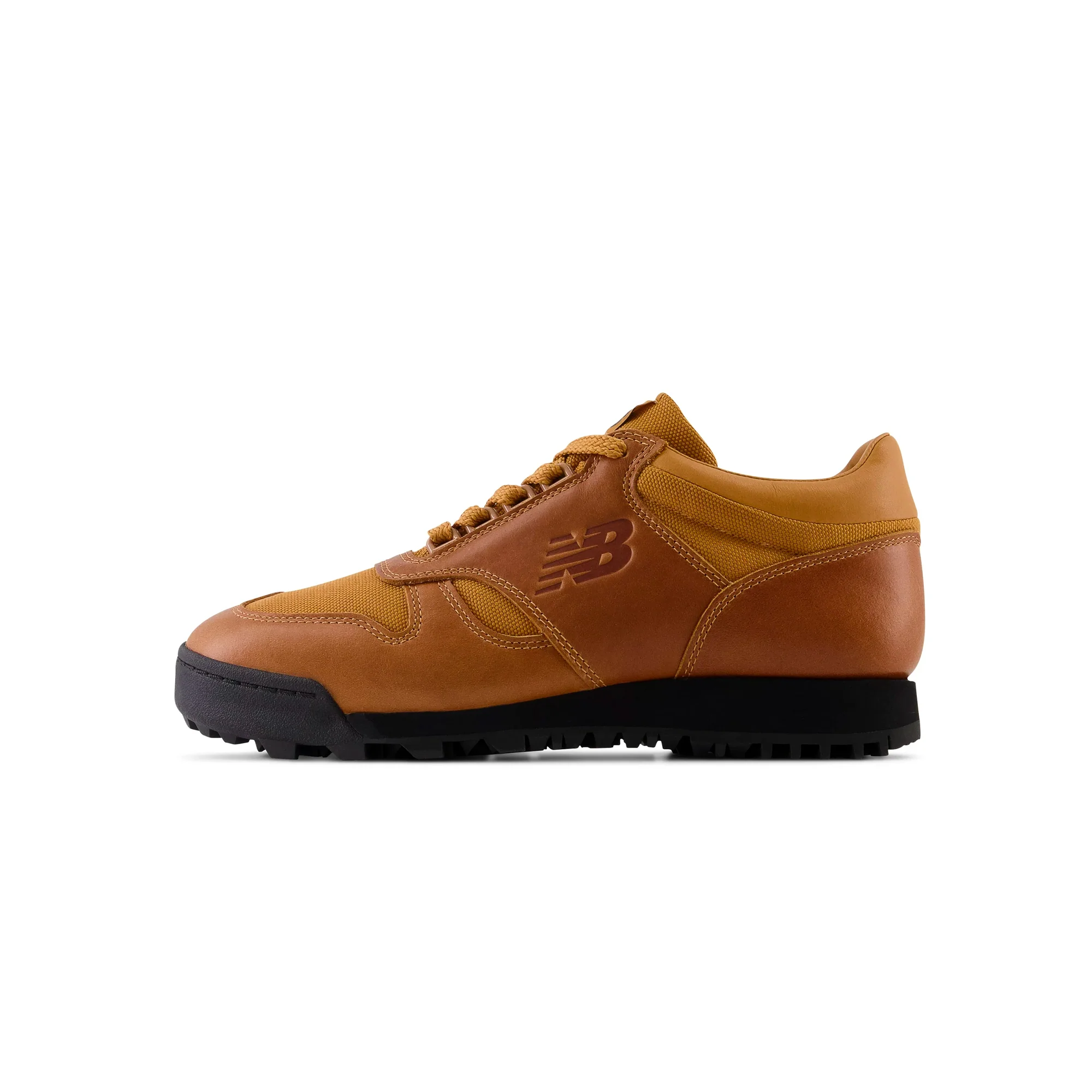 New Balance Mens Rainier Low Shoes
