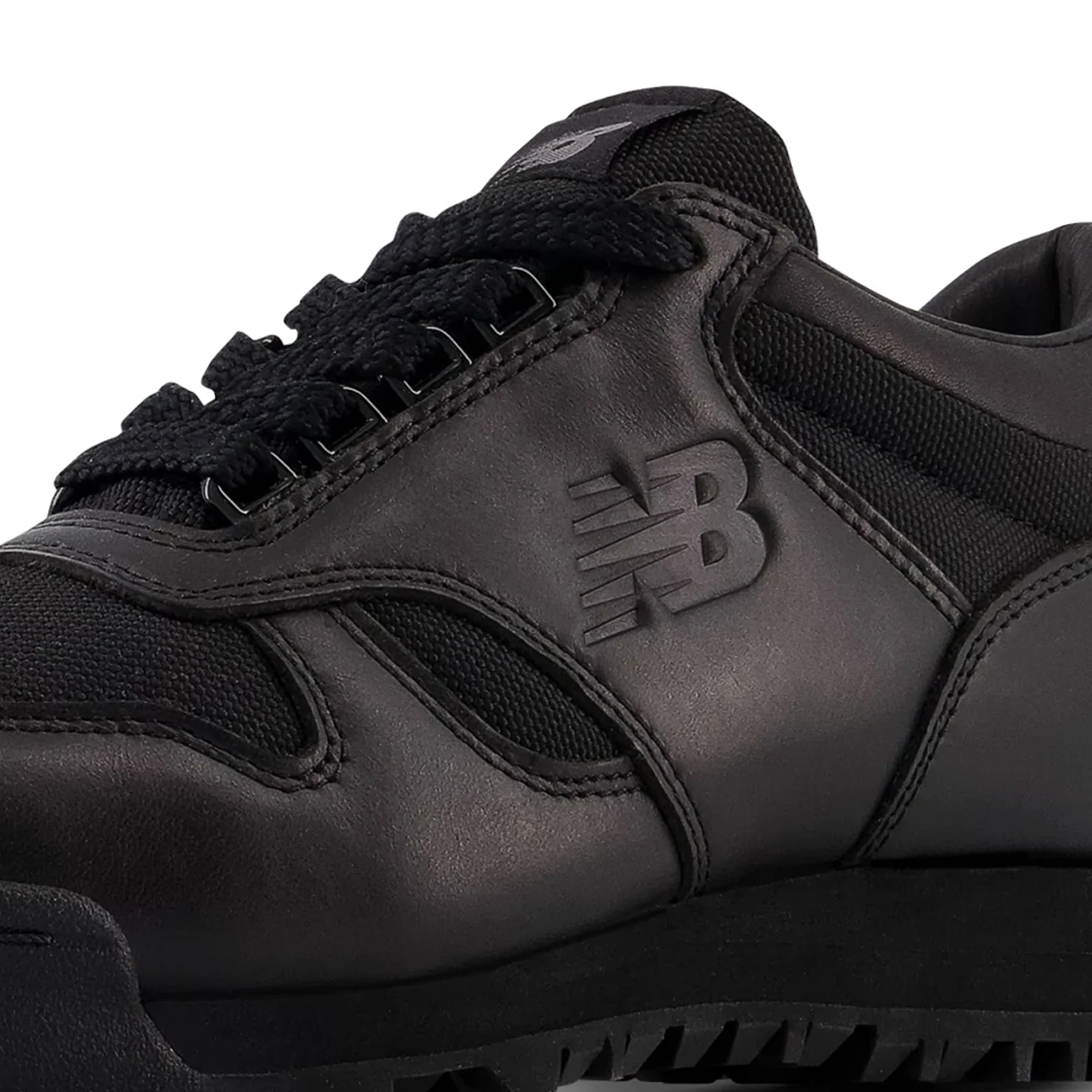 New Balance Mens Rainier Low Shoes - Image 4