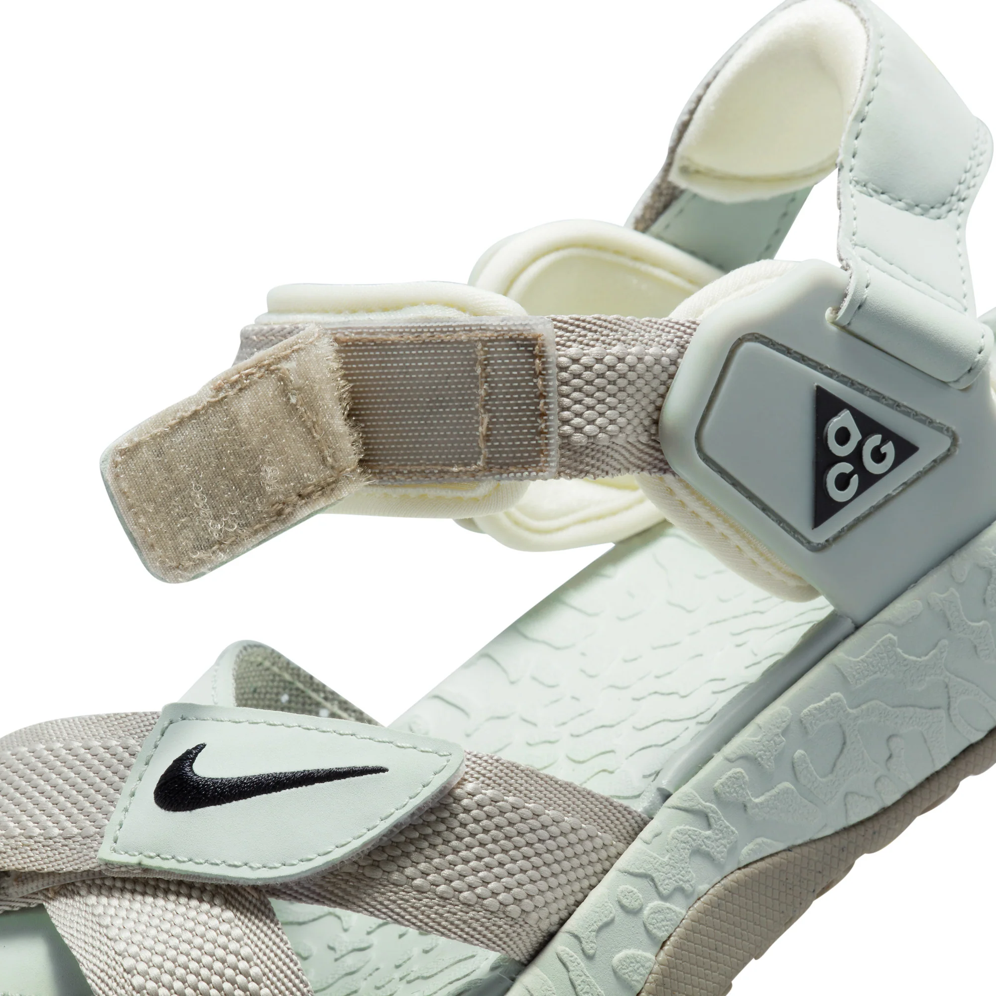 Nike Mens ACG Air Deschutz Sandals+ 'Cream II' - Image 4