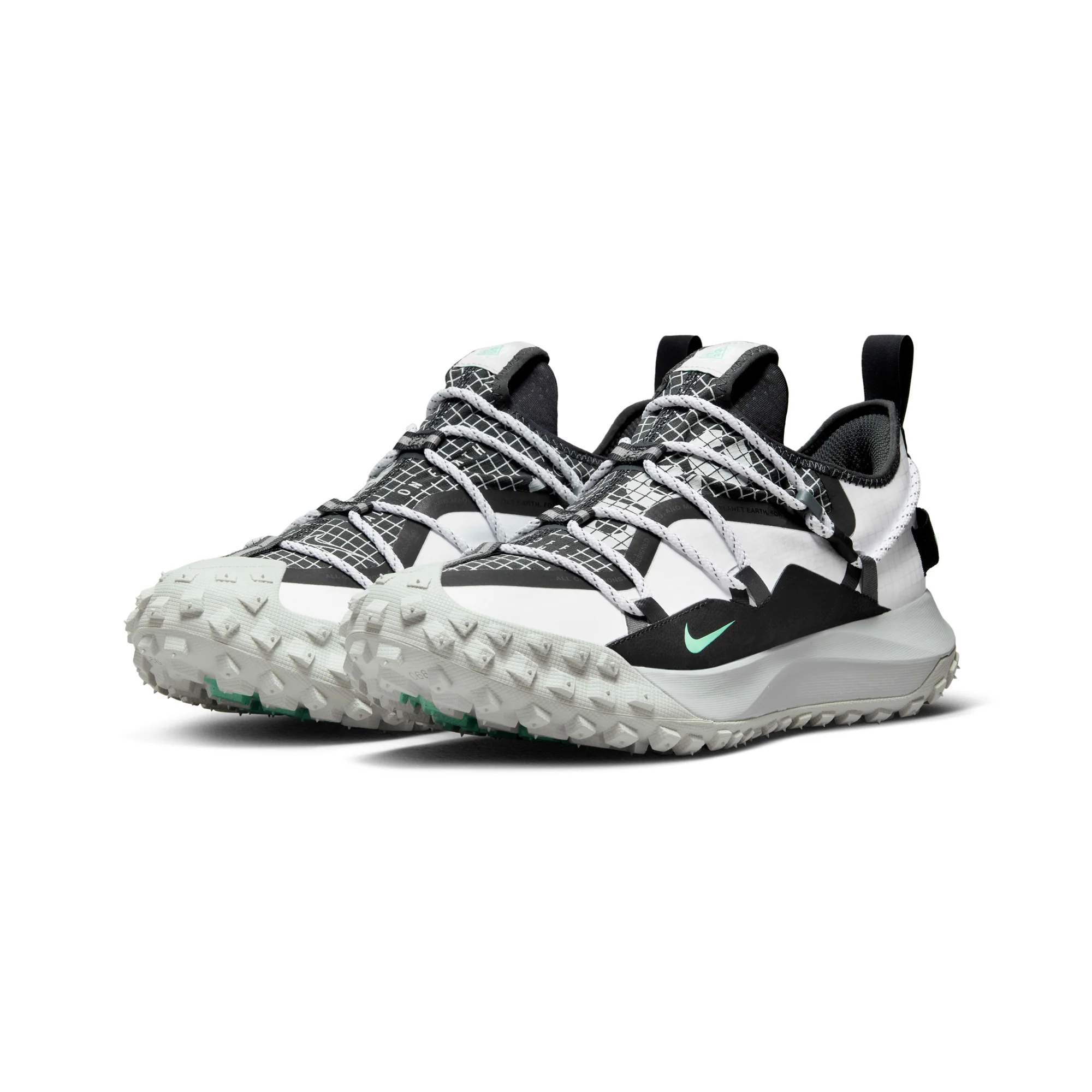 Nike ACG Mens Mountain Fly Low SE Shoes - Image 2