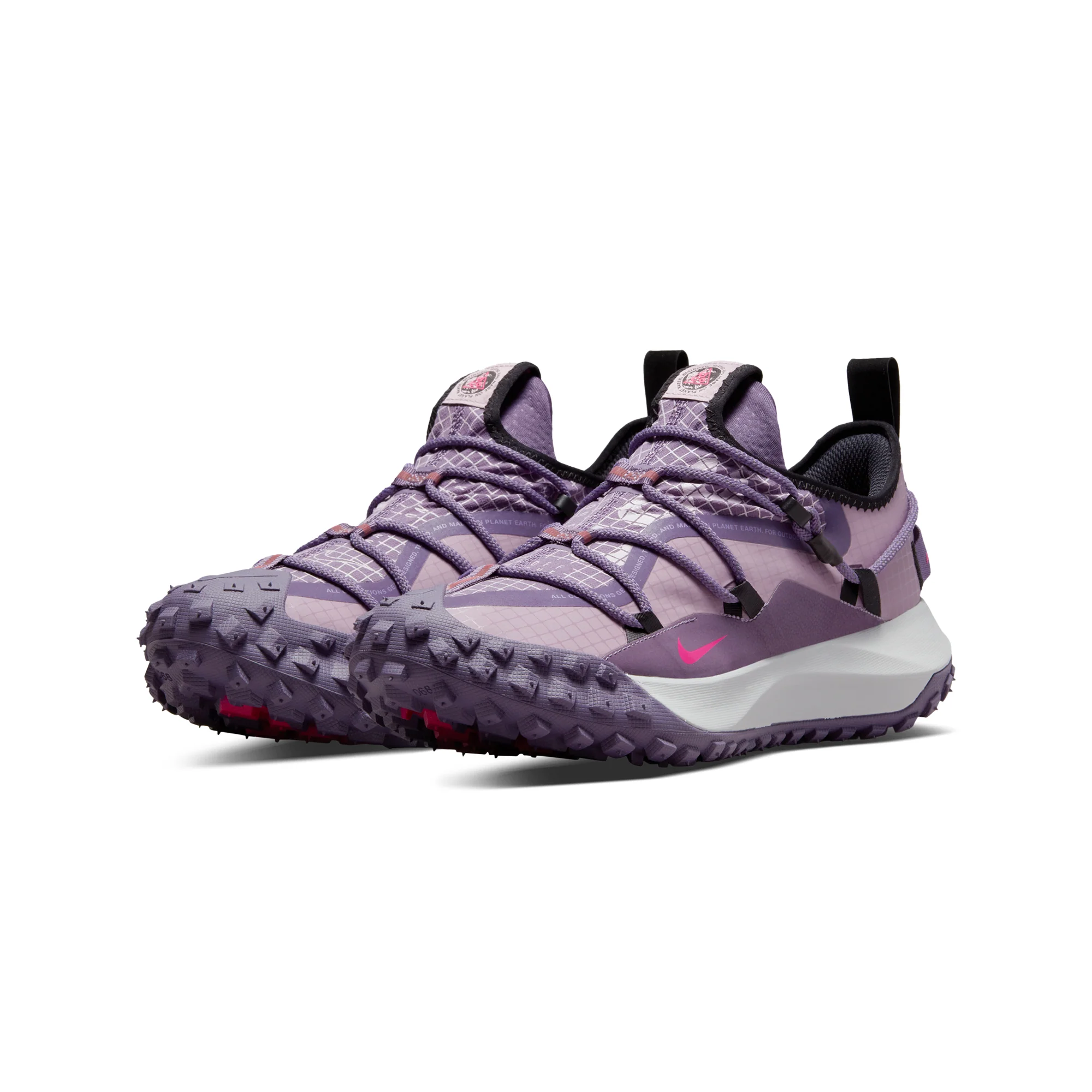 Nike ACG Mens Mountain Fly Low SE Shoes - Image 2