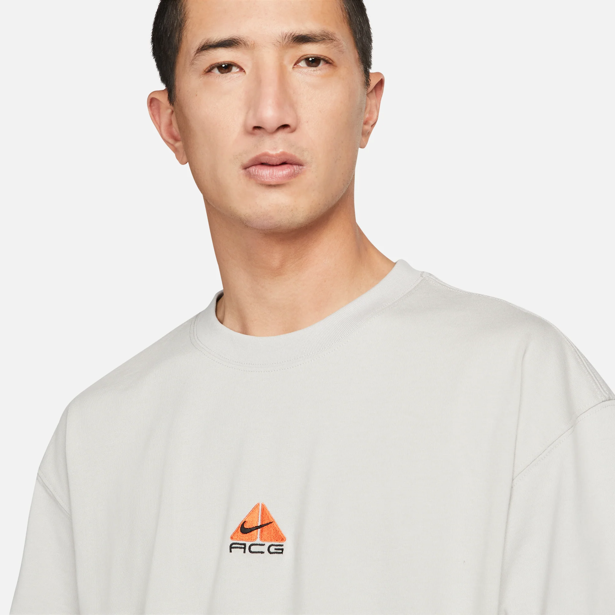 Nike ACG Mens SS Tee - Image 4