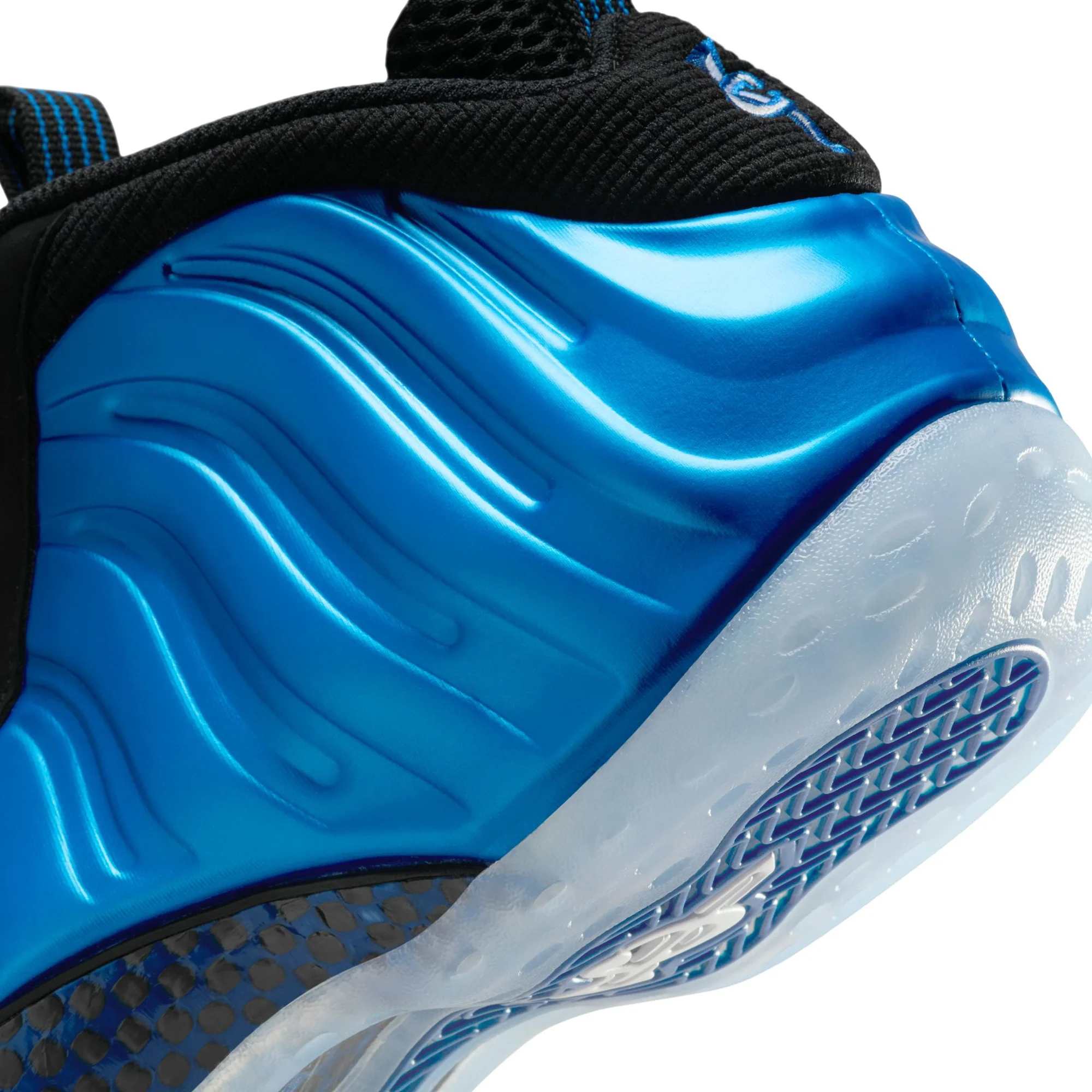 Nike Mens Air Foamposite One Shoes - Image 4