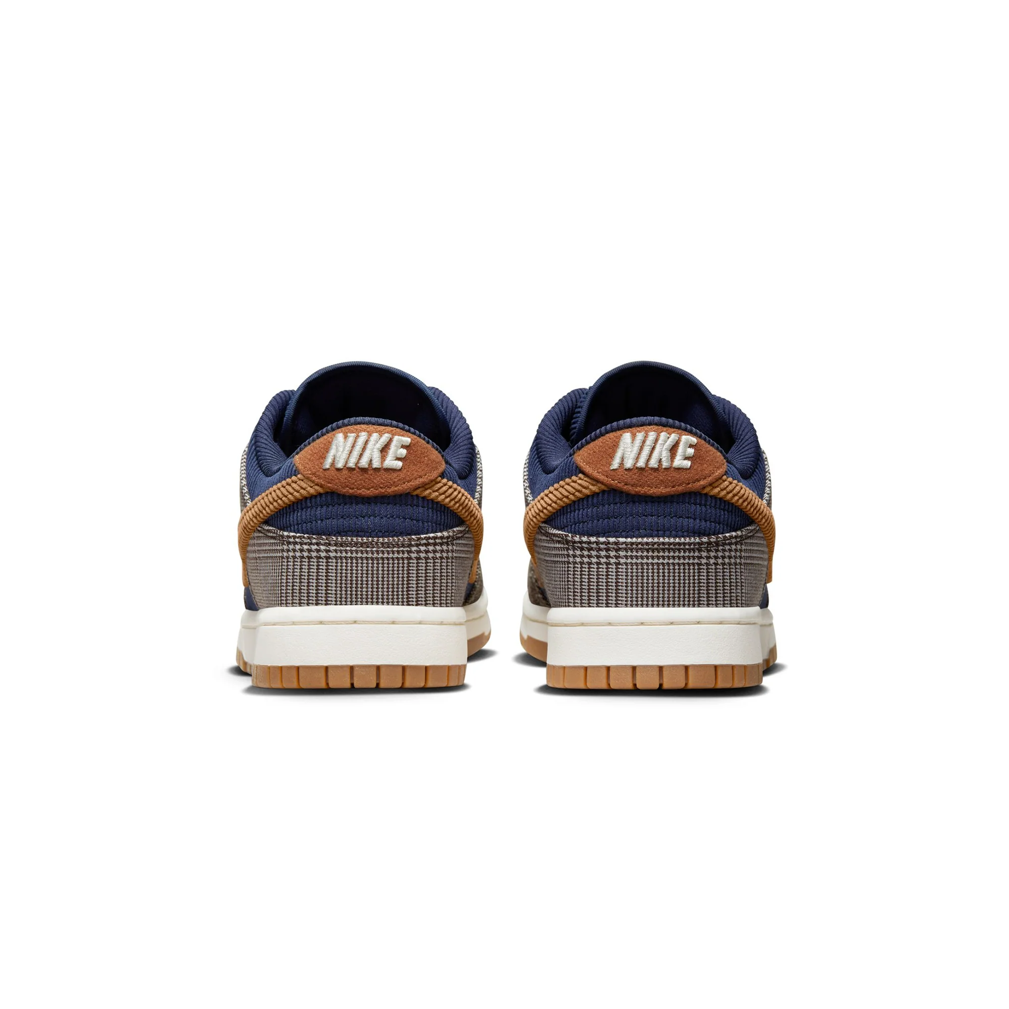 Nike Dunk Low PRM Shoes - Image 3