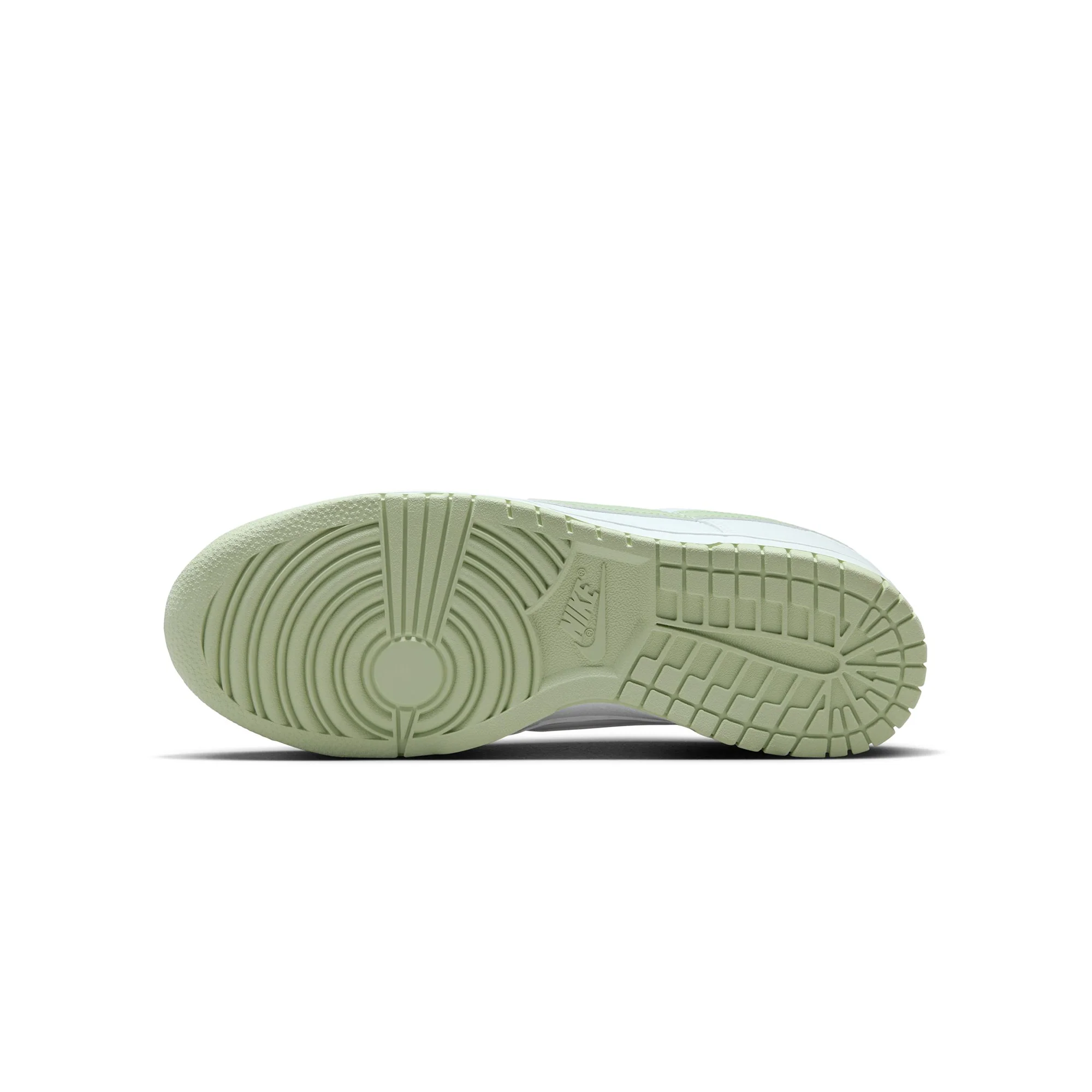 Nike Dunk Low Retro Shoes - Image 3