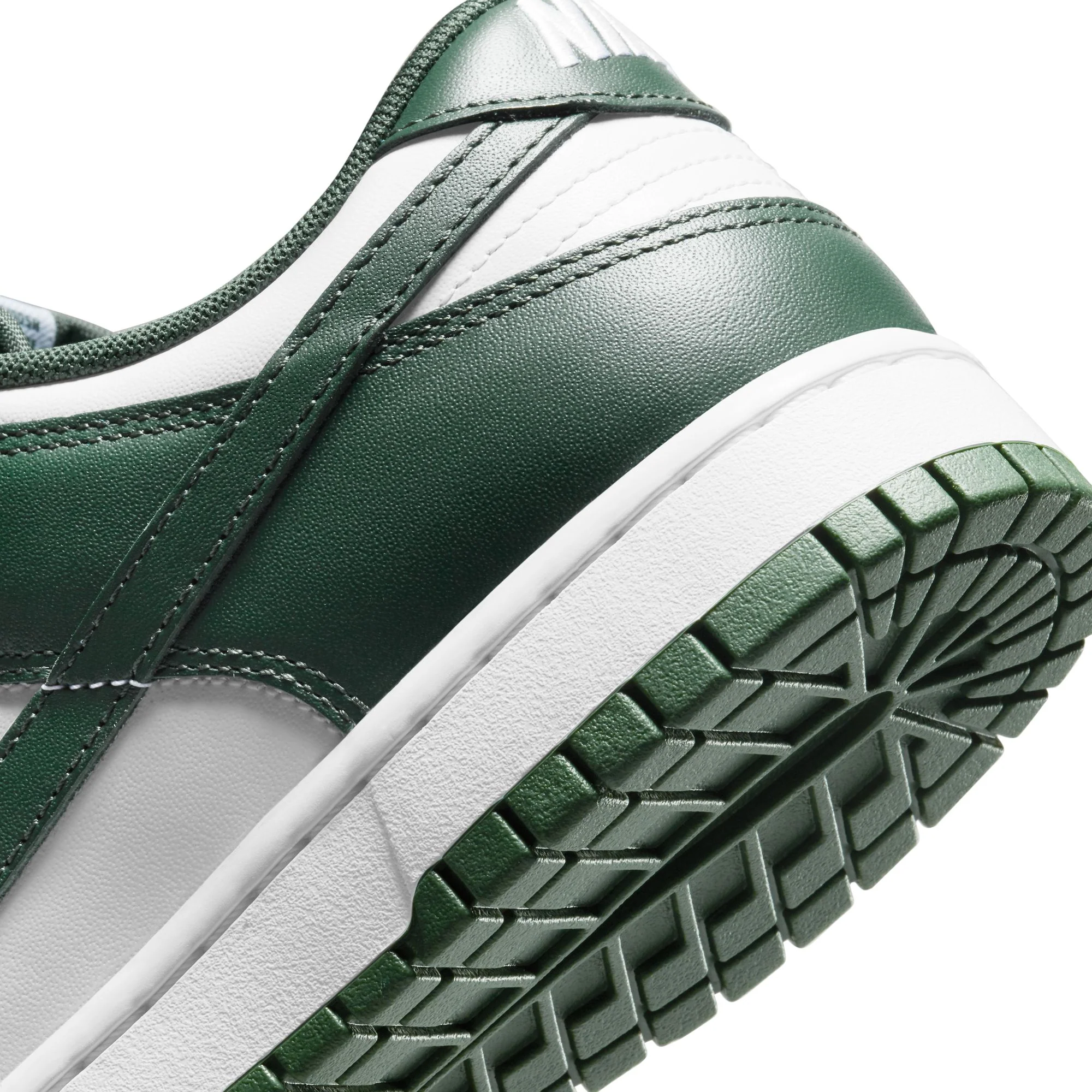Nike Mens Dunk Low Retro Varsity Green Shoes - Image 6
