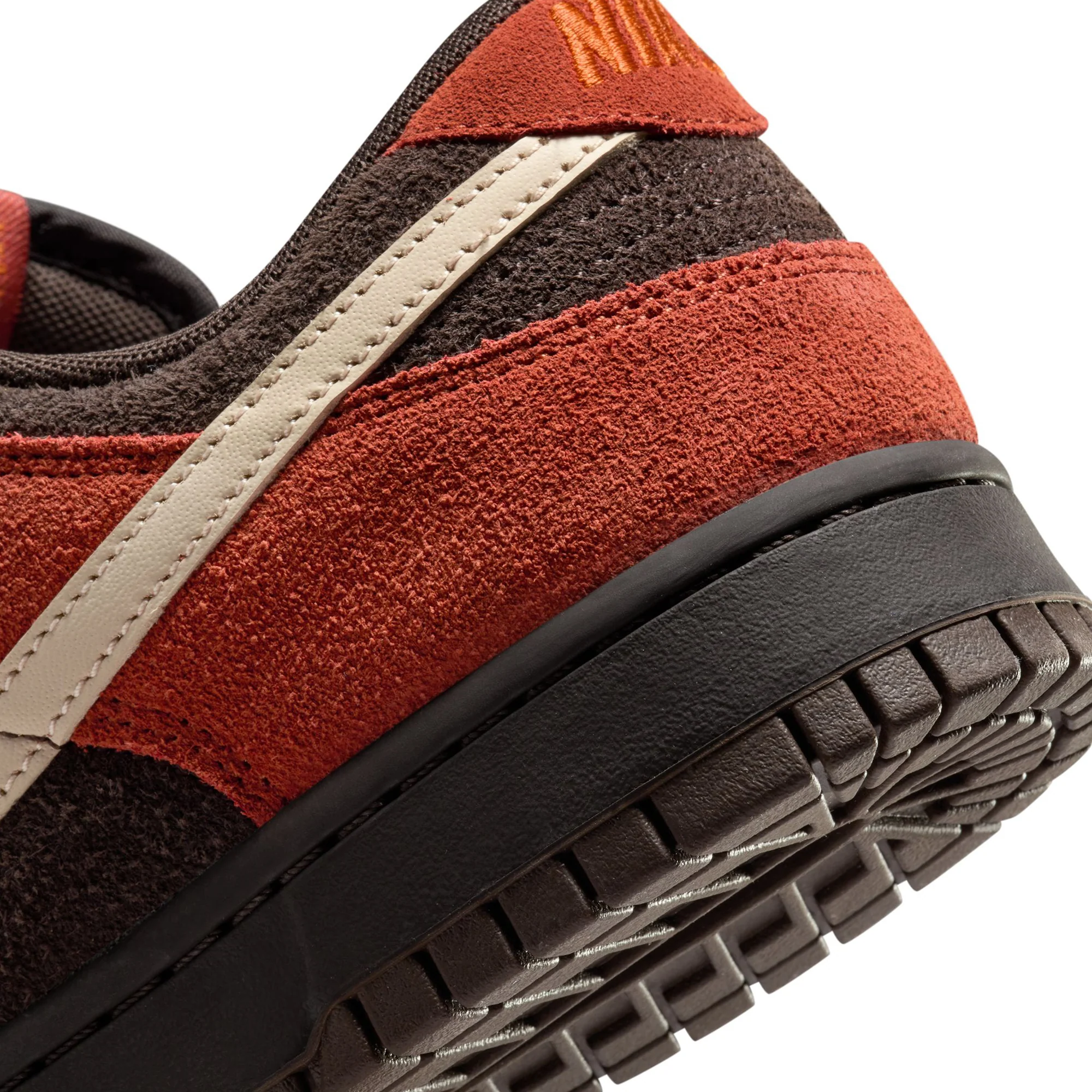 Nike Dunk Low Shoes - Image 4