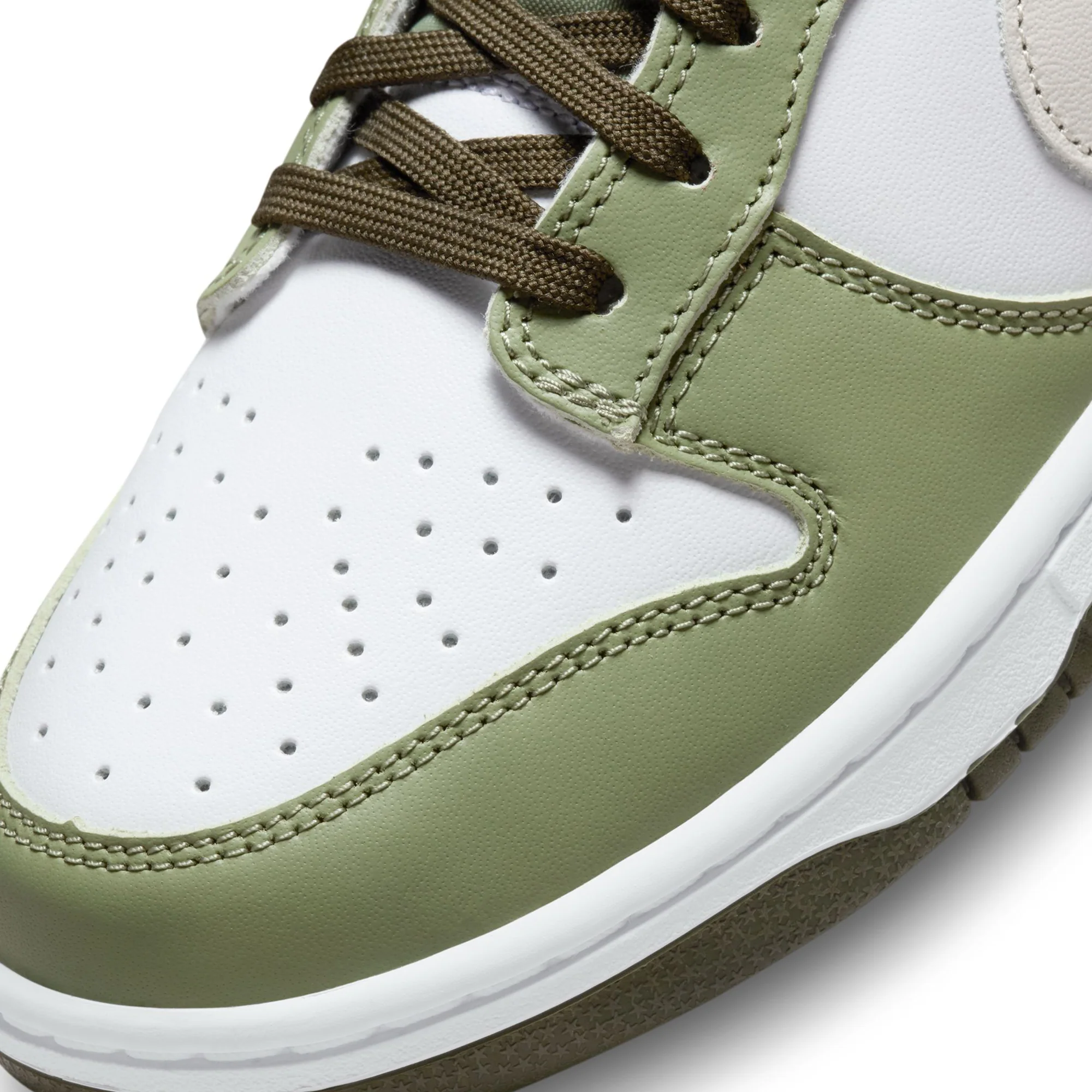 Nike Mens Dunk Low Oil Green Shoes - Image 4