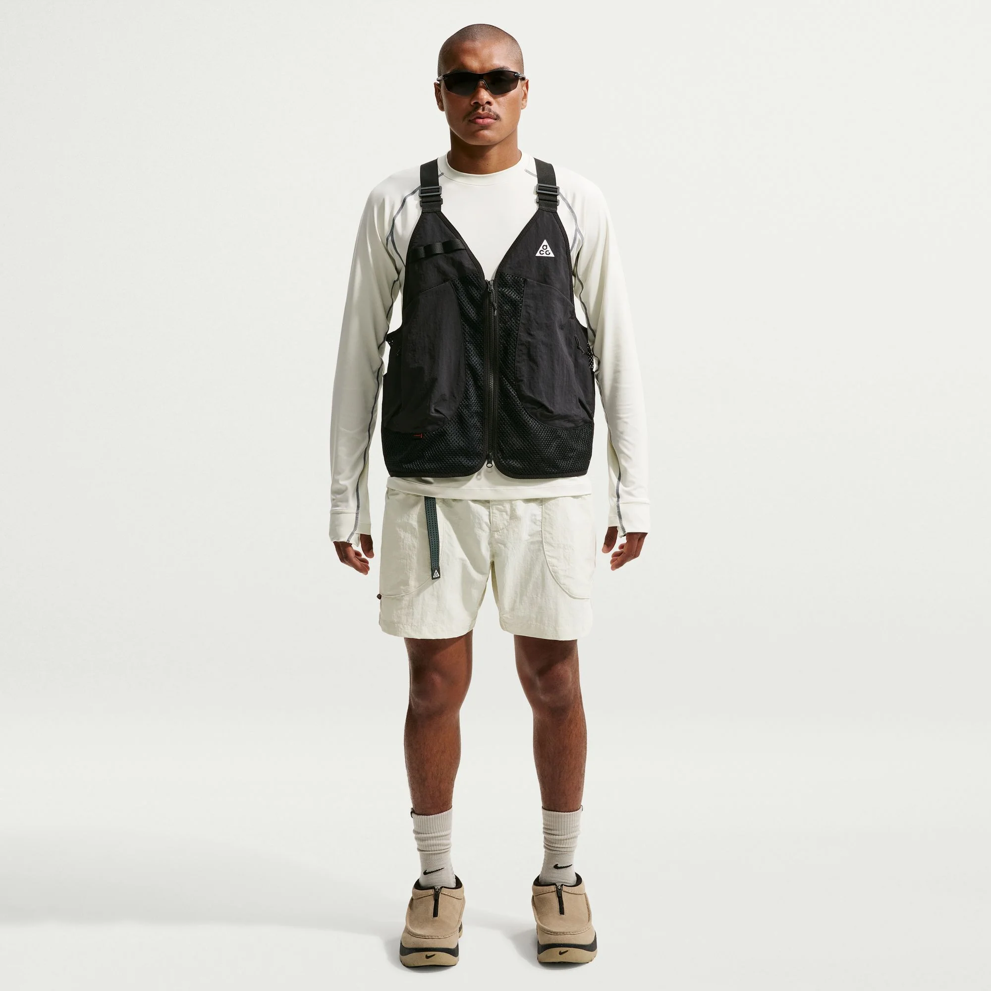 Nike Mens ACG "Dolomiti" Vest - Image 2