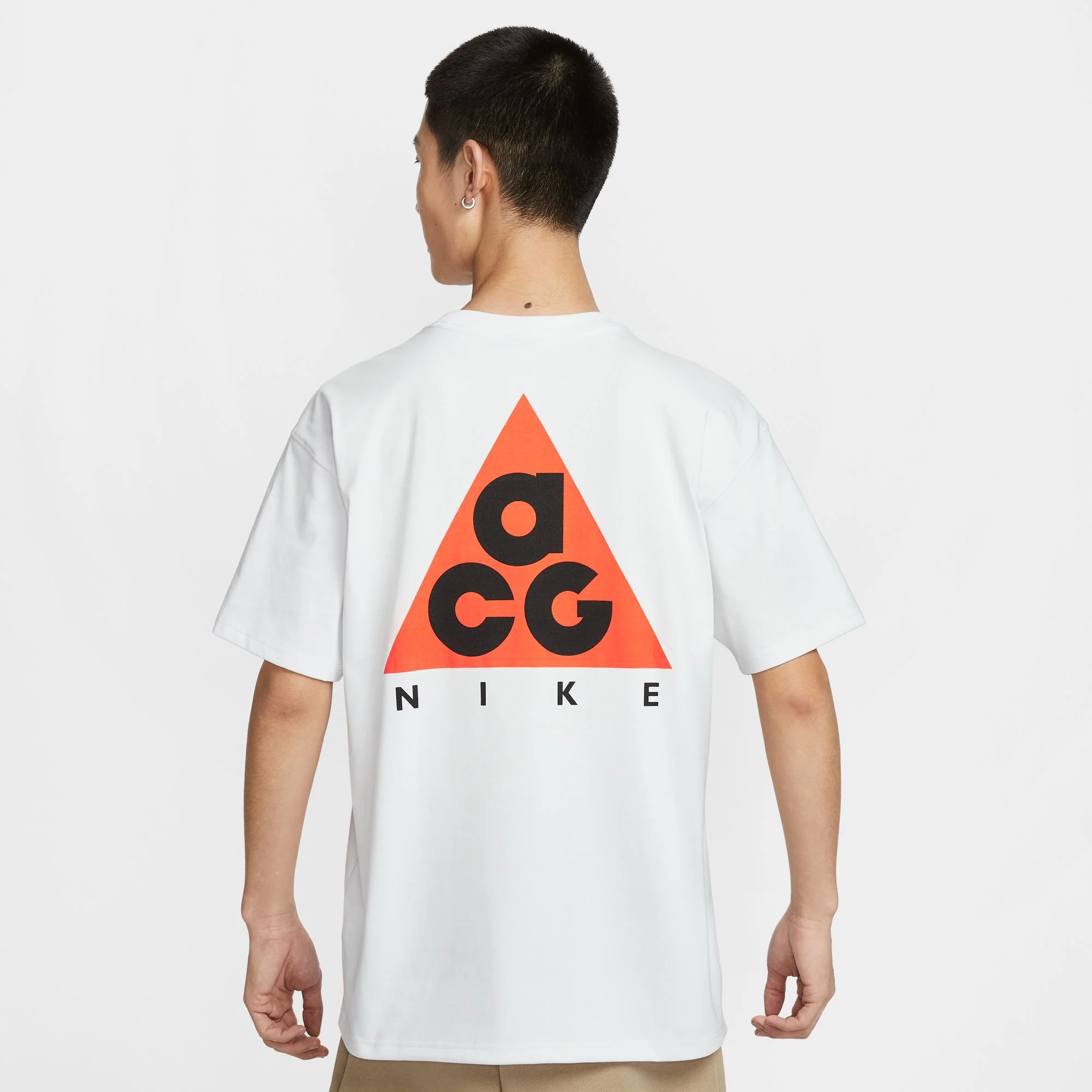 Nike ACG Mens Dri-Fit Tee - Image 2