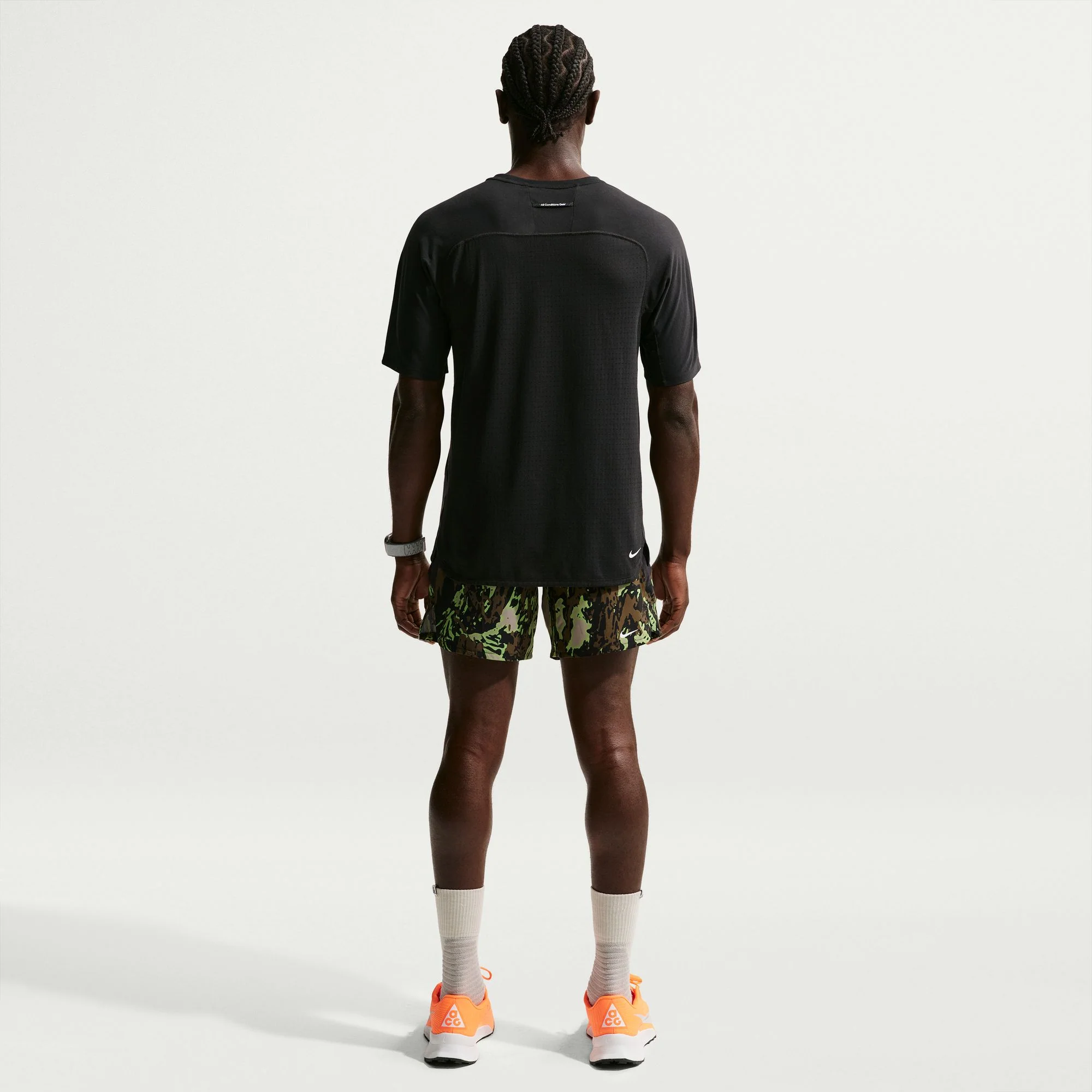 Nike Mens ACG "Solar Chase" Running Top - Image 3