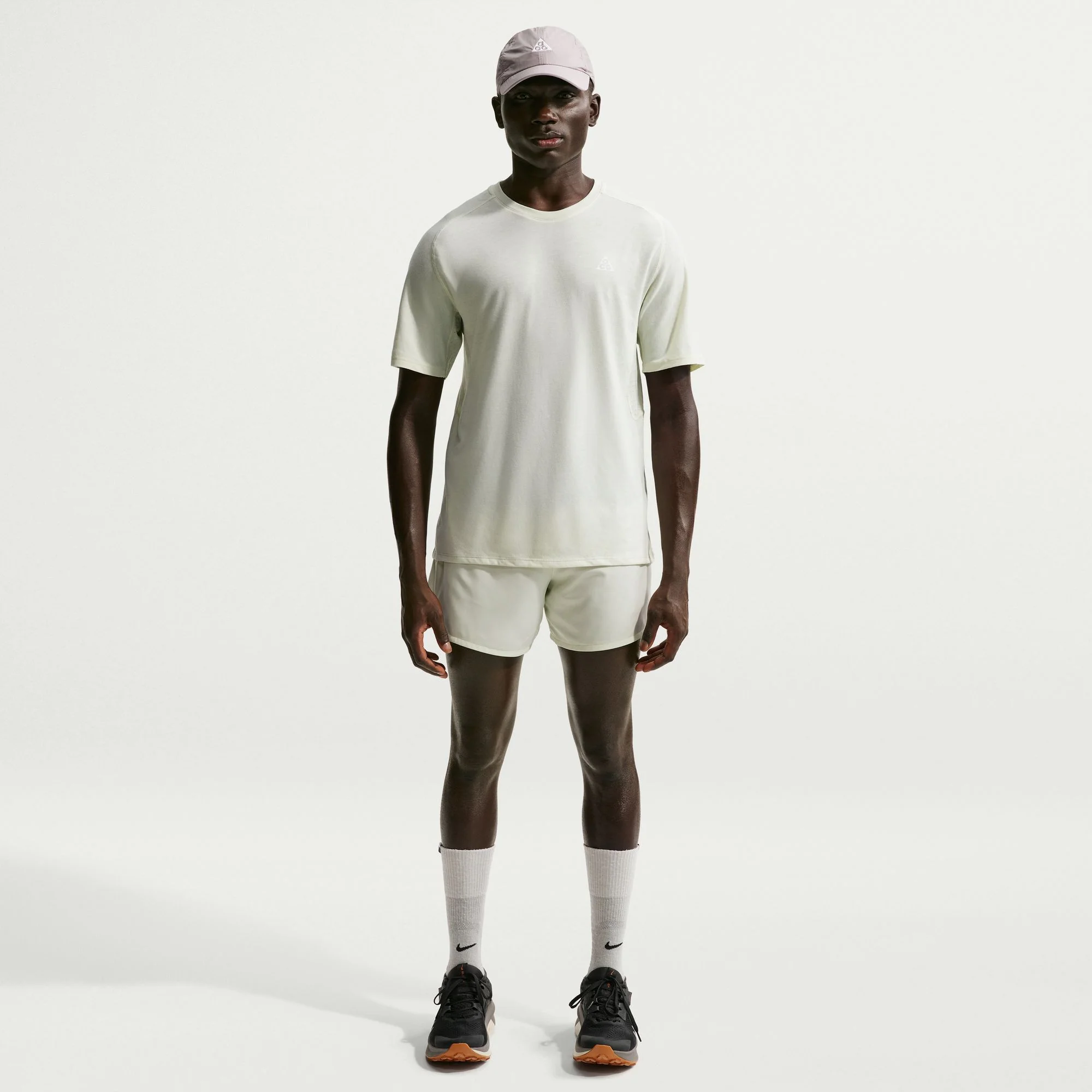 Nike Mens ACG "Solar Chase" Running Top - Image 3