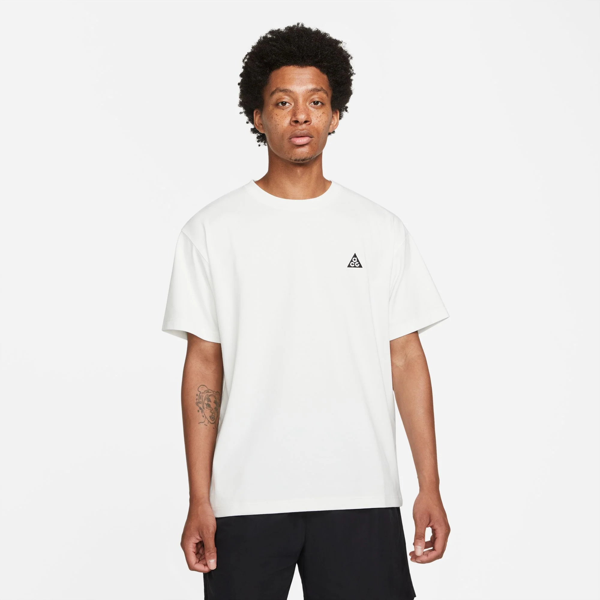 Nike ACG Mens Logo Tee - Image 2