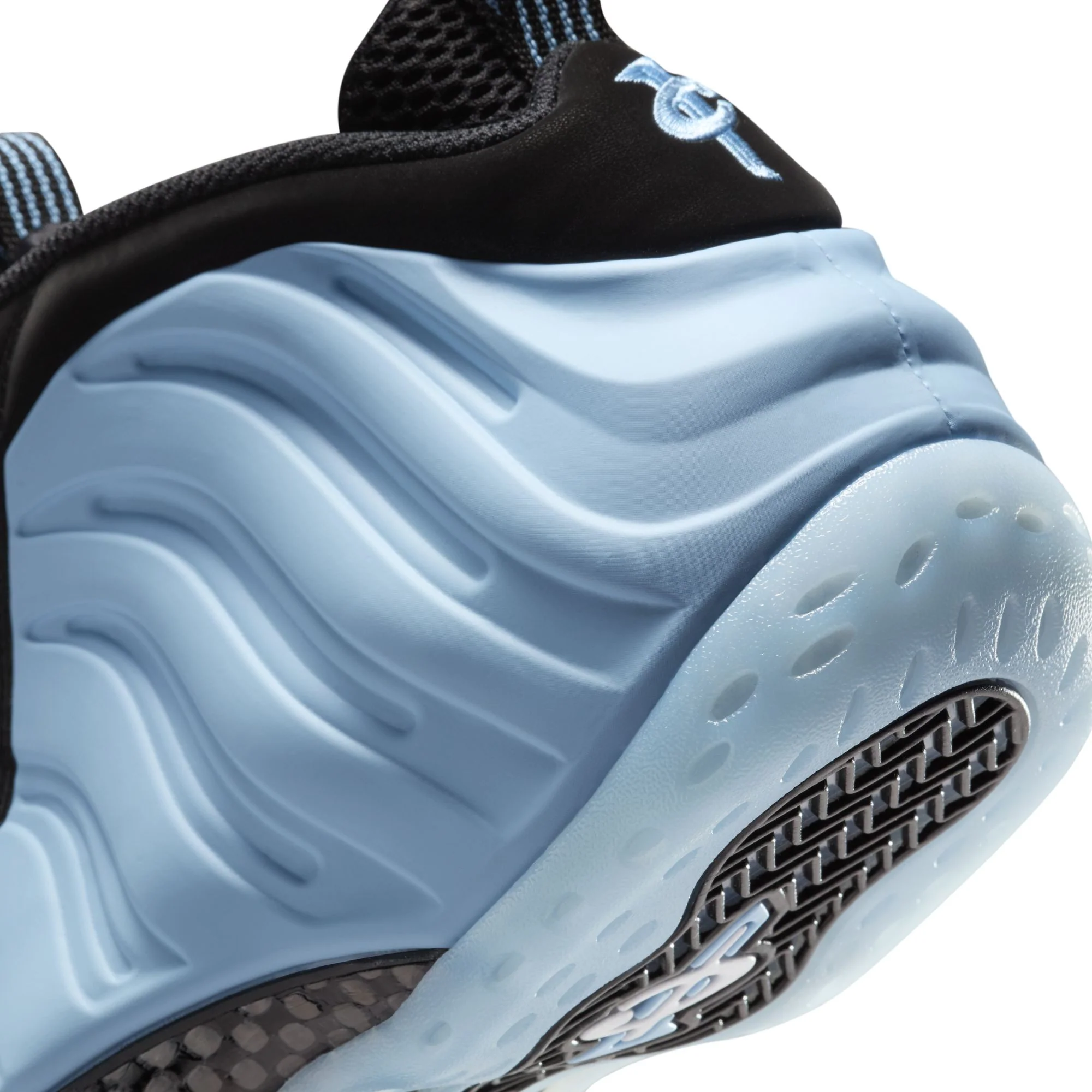 Nike Mens Air Foamposite One "Psychic Blue" Shoes - Image 4