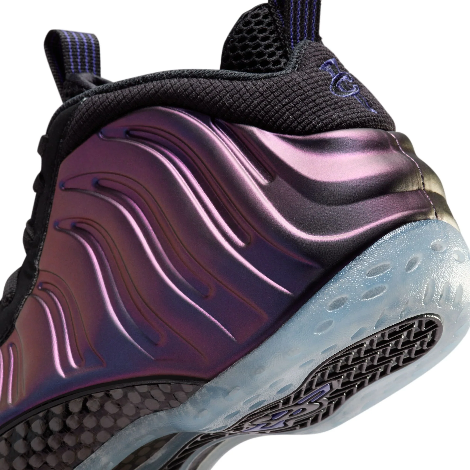 Nike Mens Air Foamposite One Shoes - Image 4