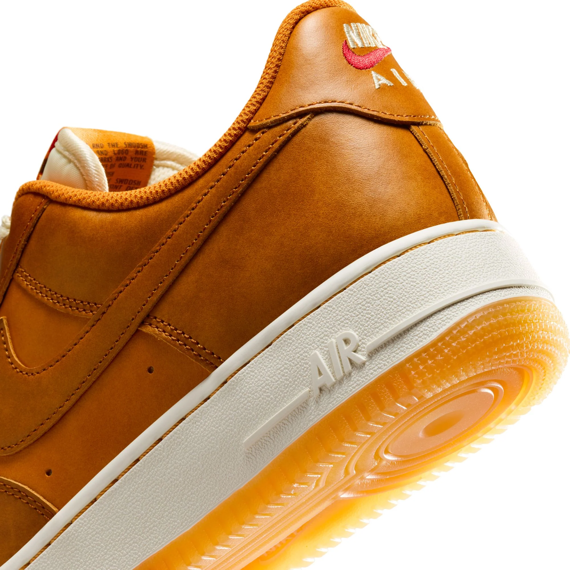 Nike Mens Air Force 1 '07 LV8 Shoes - Image 4