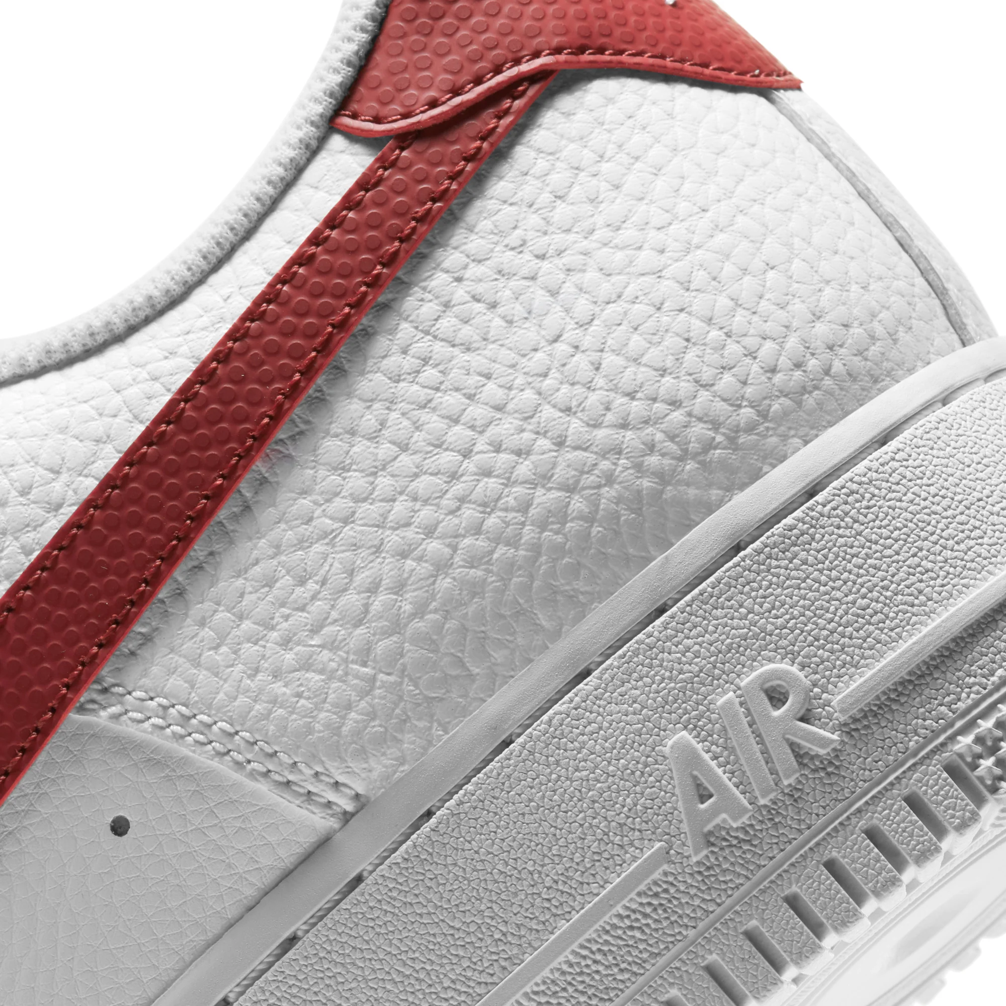 Nike Mens Air Force 1 '07 Shoes 'White/Team Red' - Image 4
