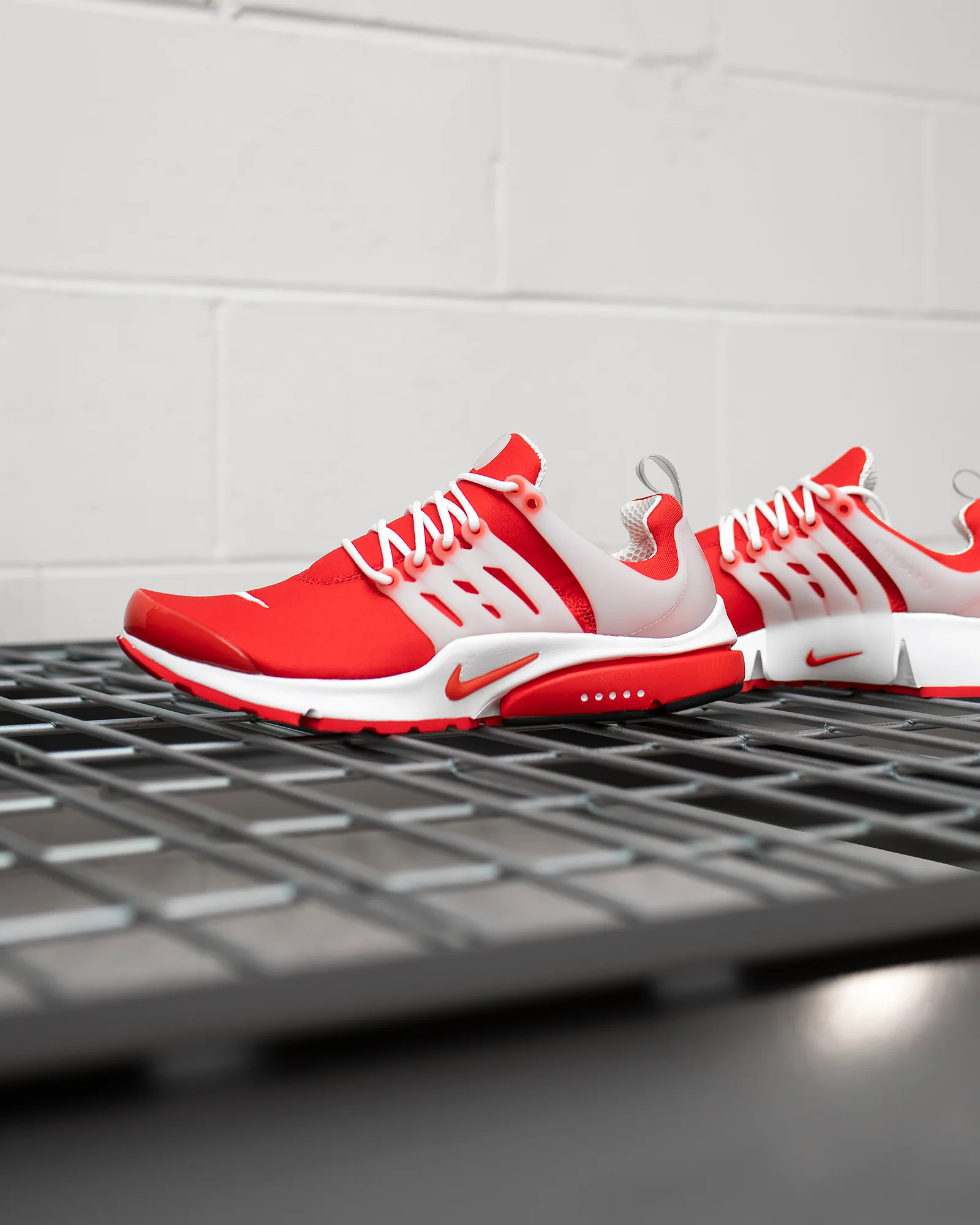 Nike Men Air Presto Shoe - Image 4