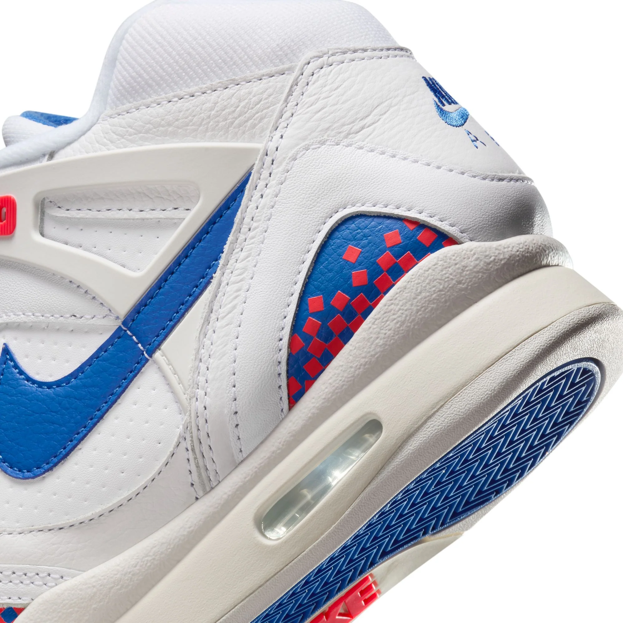 Nike Mens Air Tech Challenge 2 "Pixel Court" Shoes - Image 4