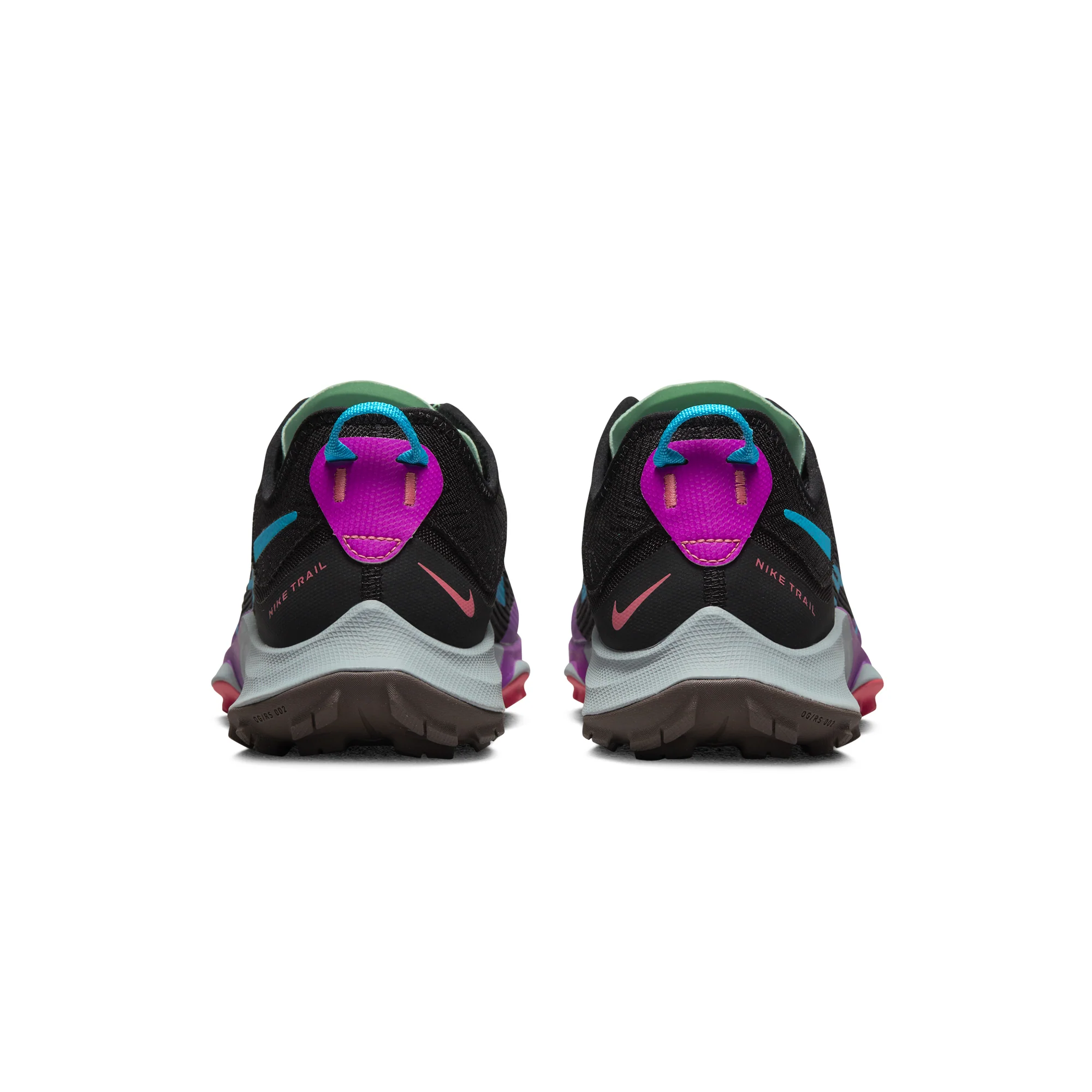Nike Mens Air Zoom Terra Kiger 8 Shoes - Image 3