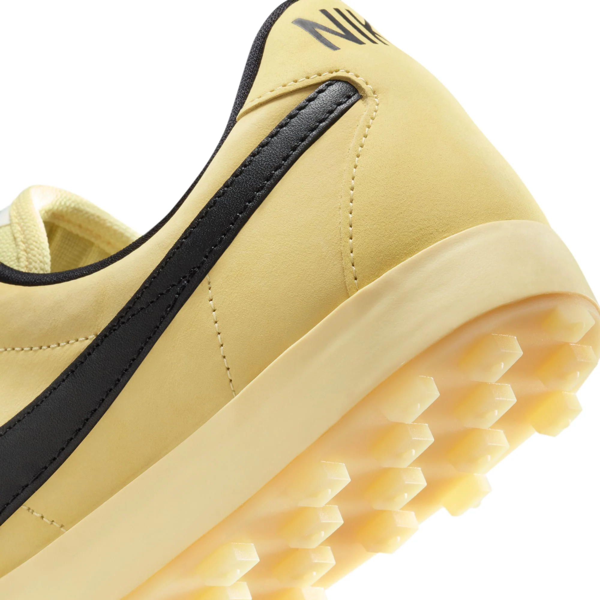 Nike Mens Astrograbber Shoes - Image 4