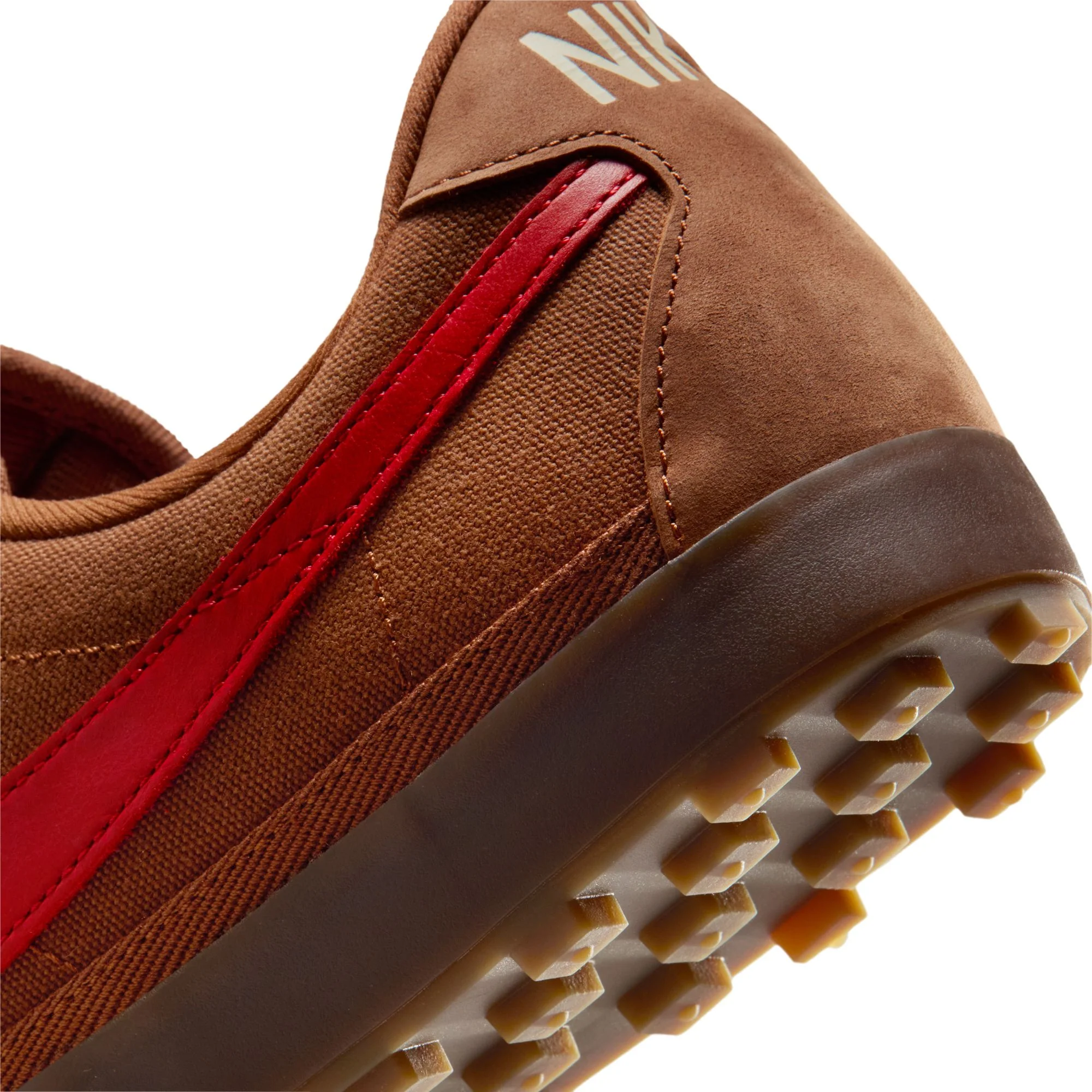 Nike Mens Astrograbber Shoes - Image 4