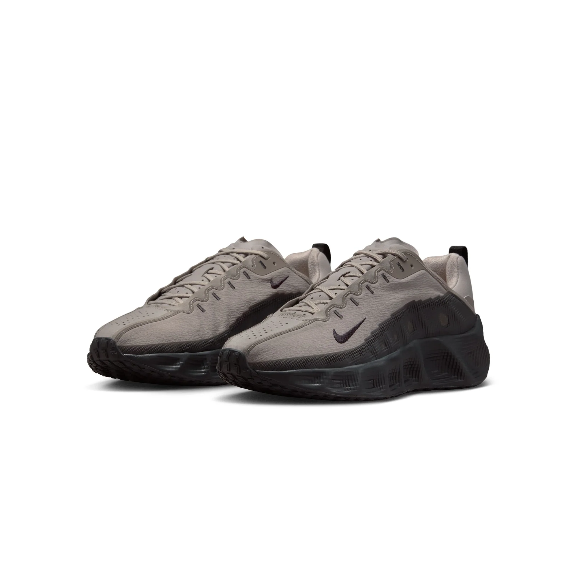 Nike Mens Ava Rover Shoes - Image 2