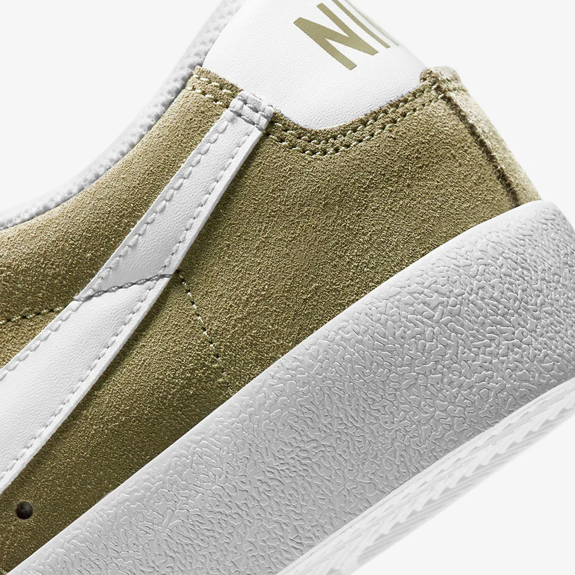 Nike Mens Blazer Low '77 'Medium Khaki' Shoes - Image 4