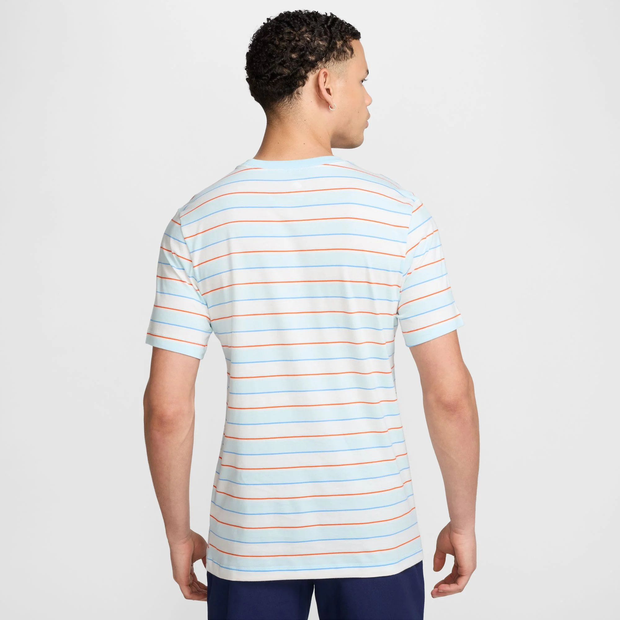 Nike Mens Club Tee - Image 3