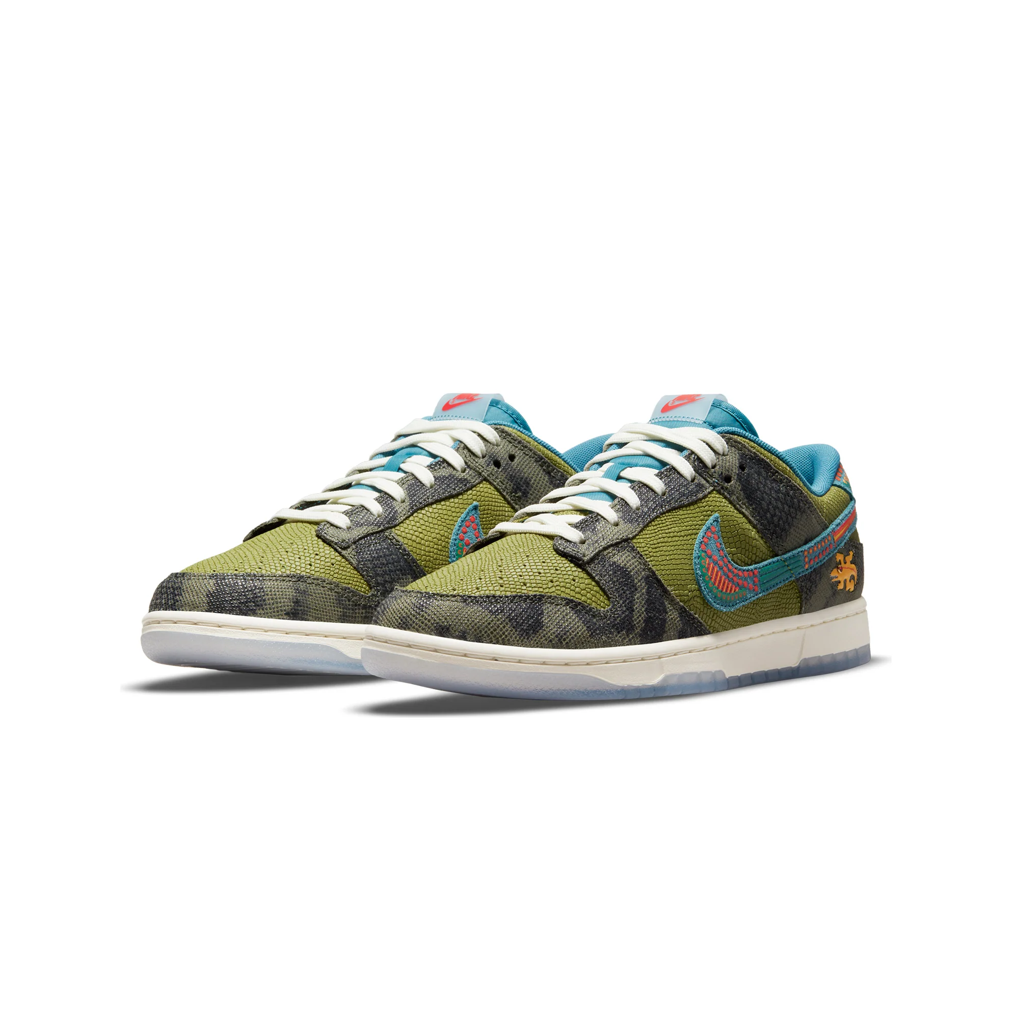 Nike Mens Dunk Low Premium Siempre Familia Shoes - Image 2