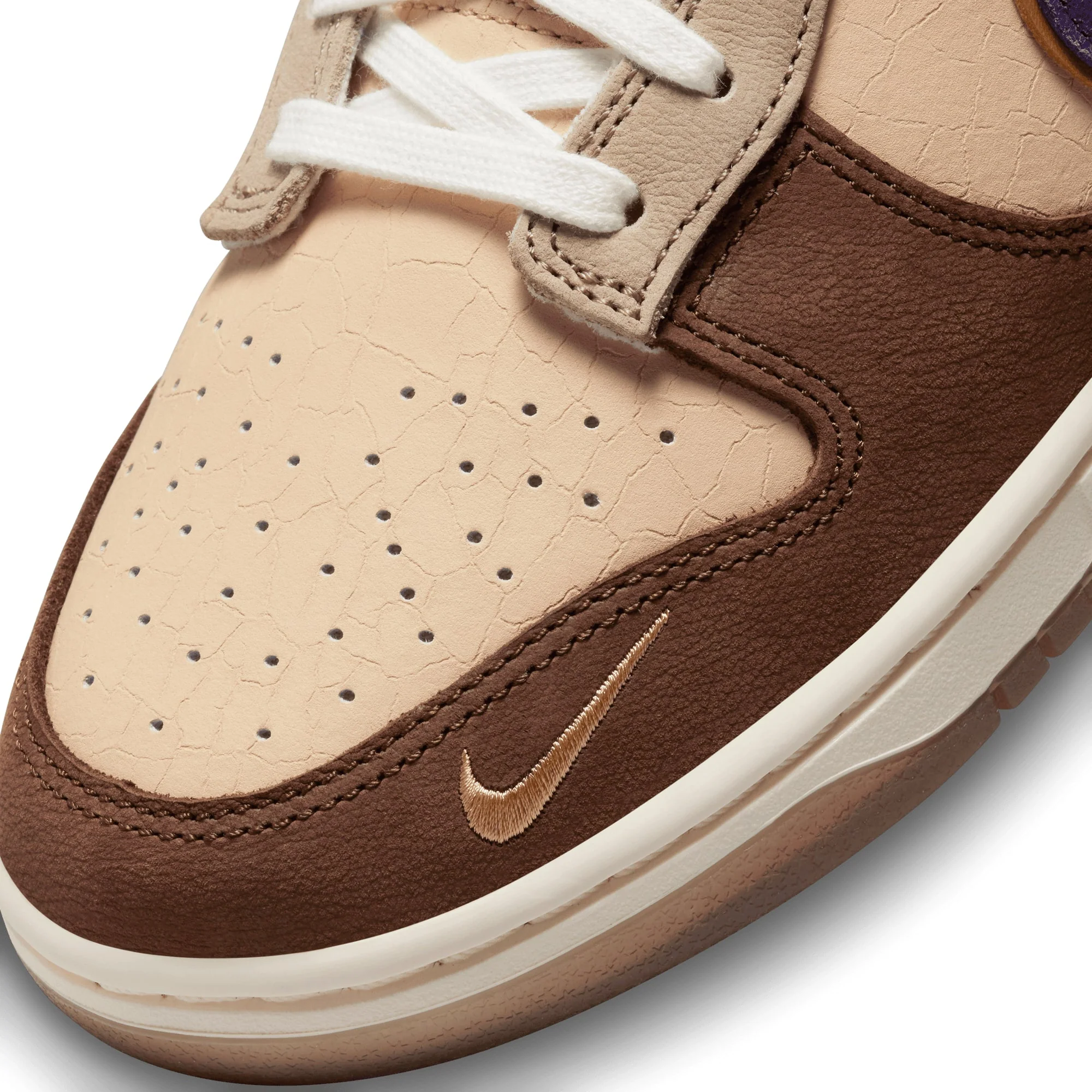 Nike Mens Dunk Low Premium Setsubun Shoes - Image 5