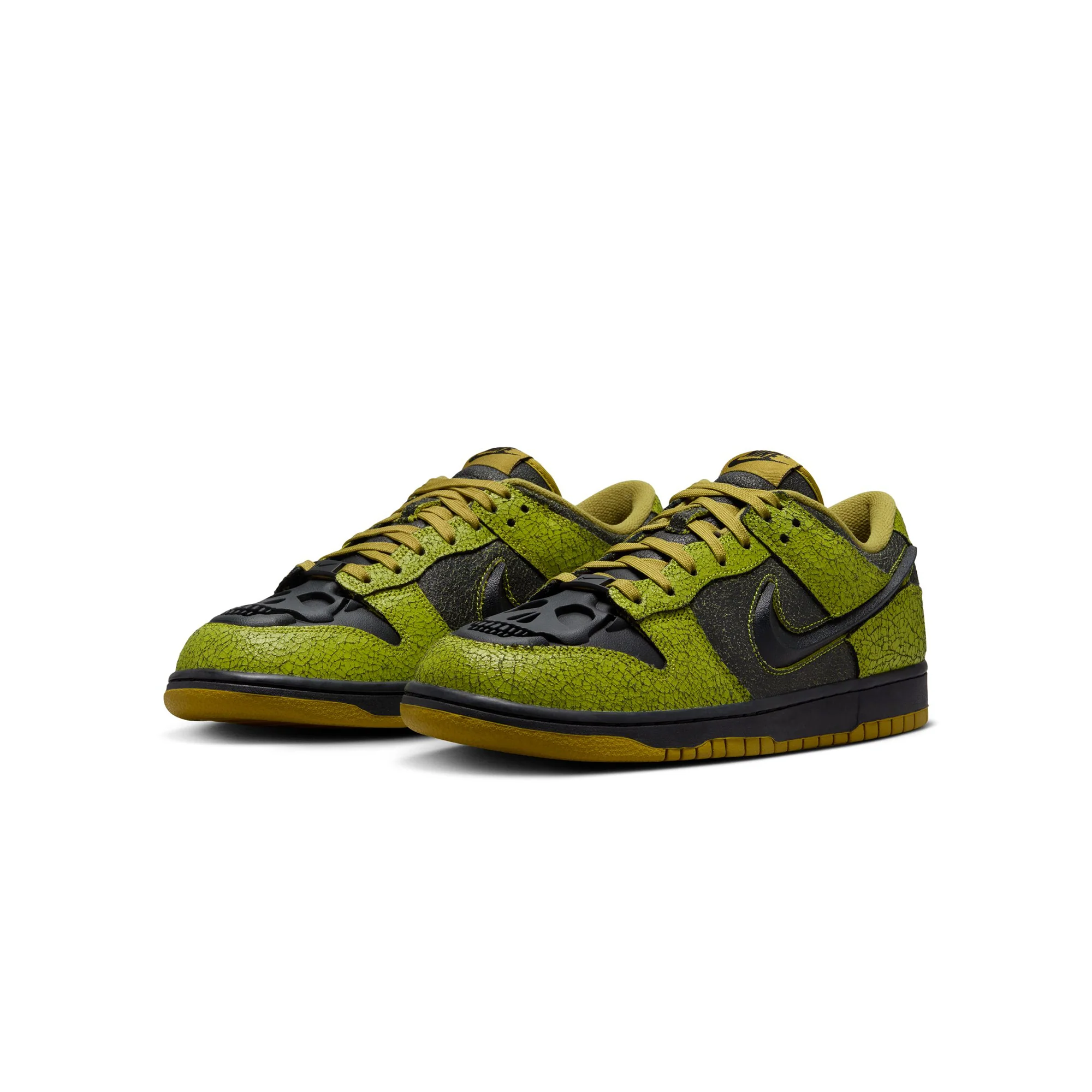 Nike Mens Dunk Low Retro QS "Halloween" Shoes - Image 2