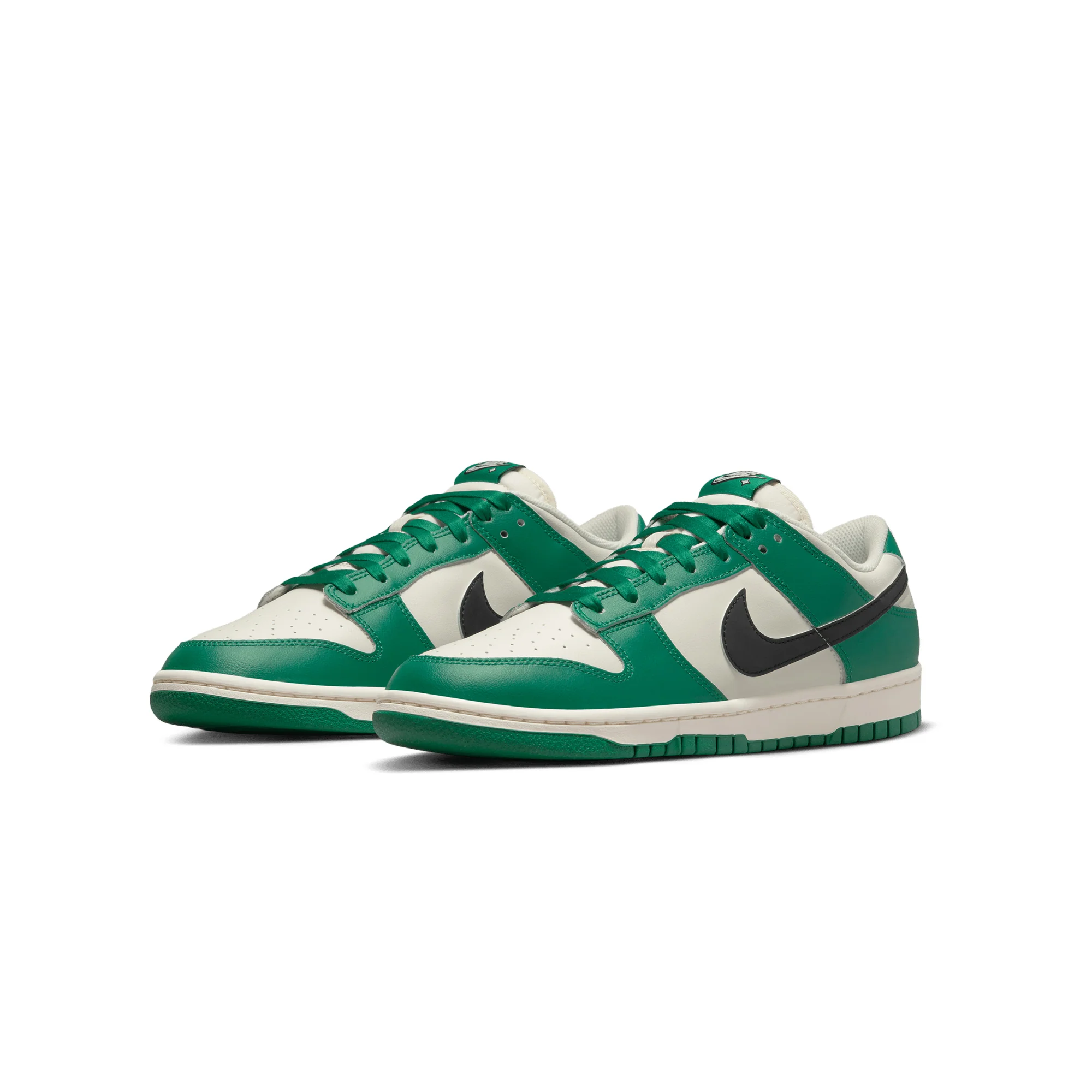 Nike Mens Dunk Low Retro SE Shoes - Image 2