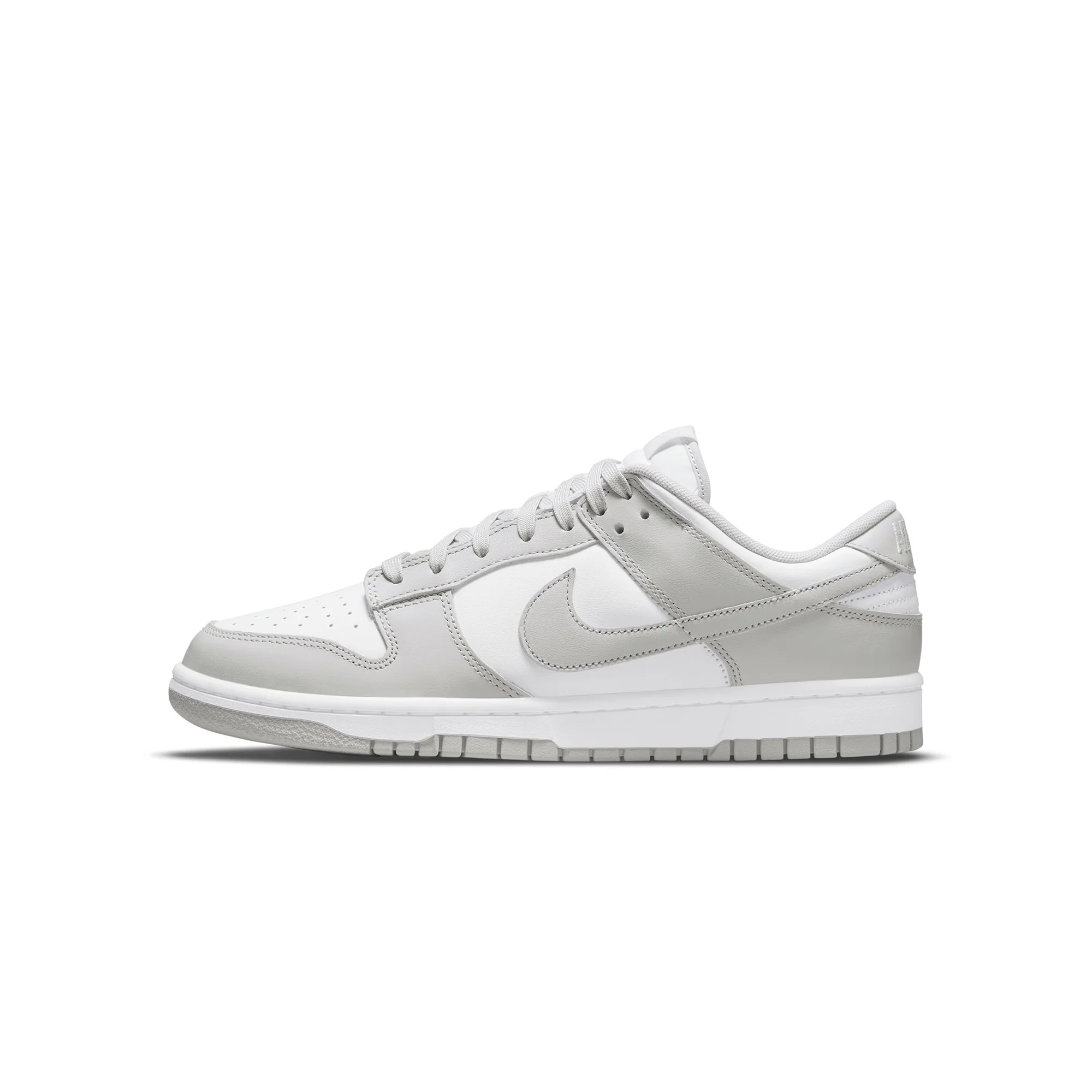 Nike Mens Dunk Low Retro Shoes