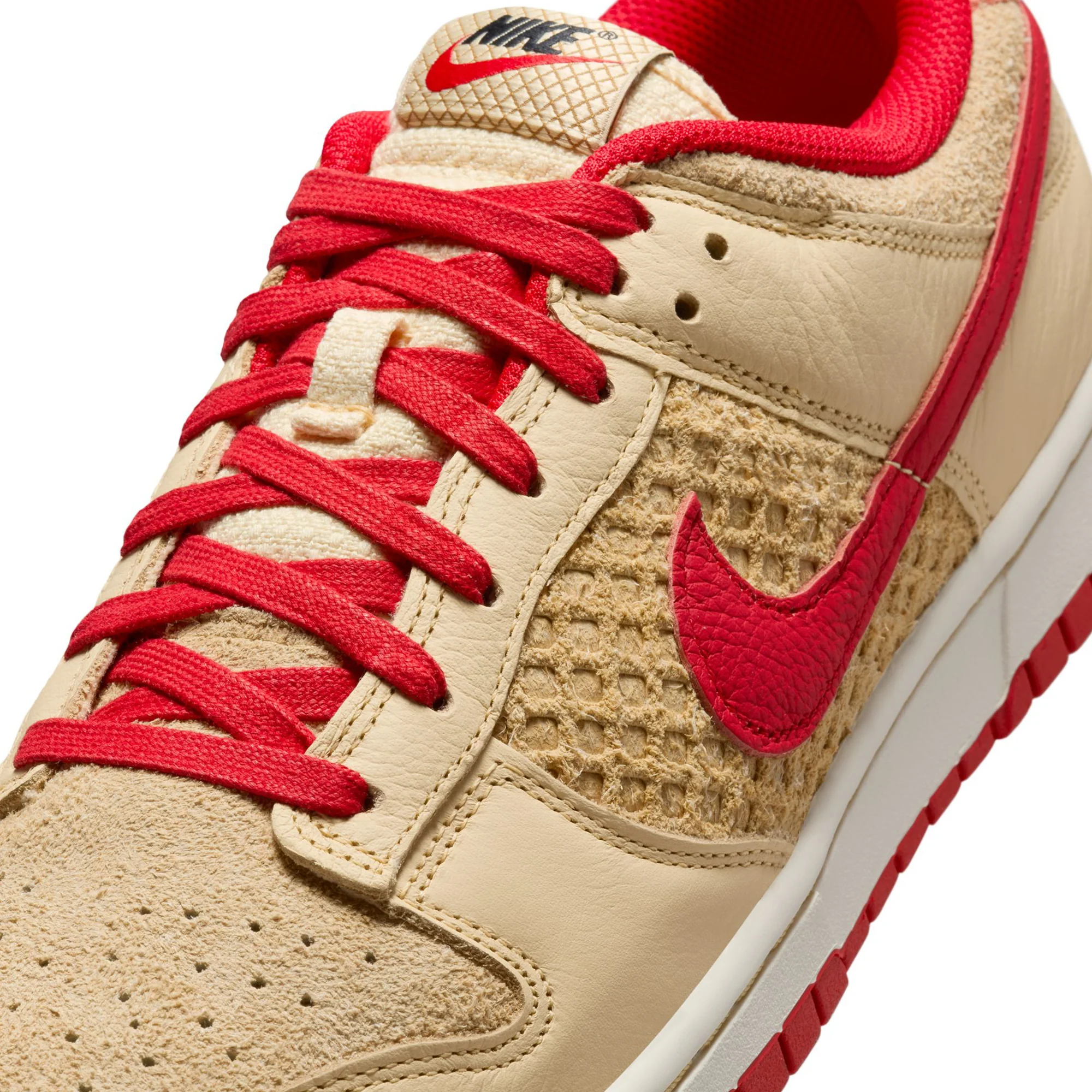 Nike Mens Dunk Low Retro SE Shoes - Image 4
