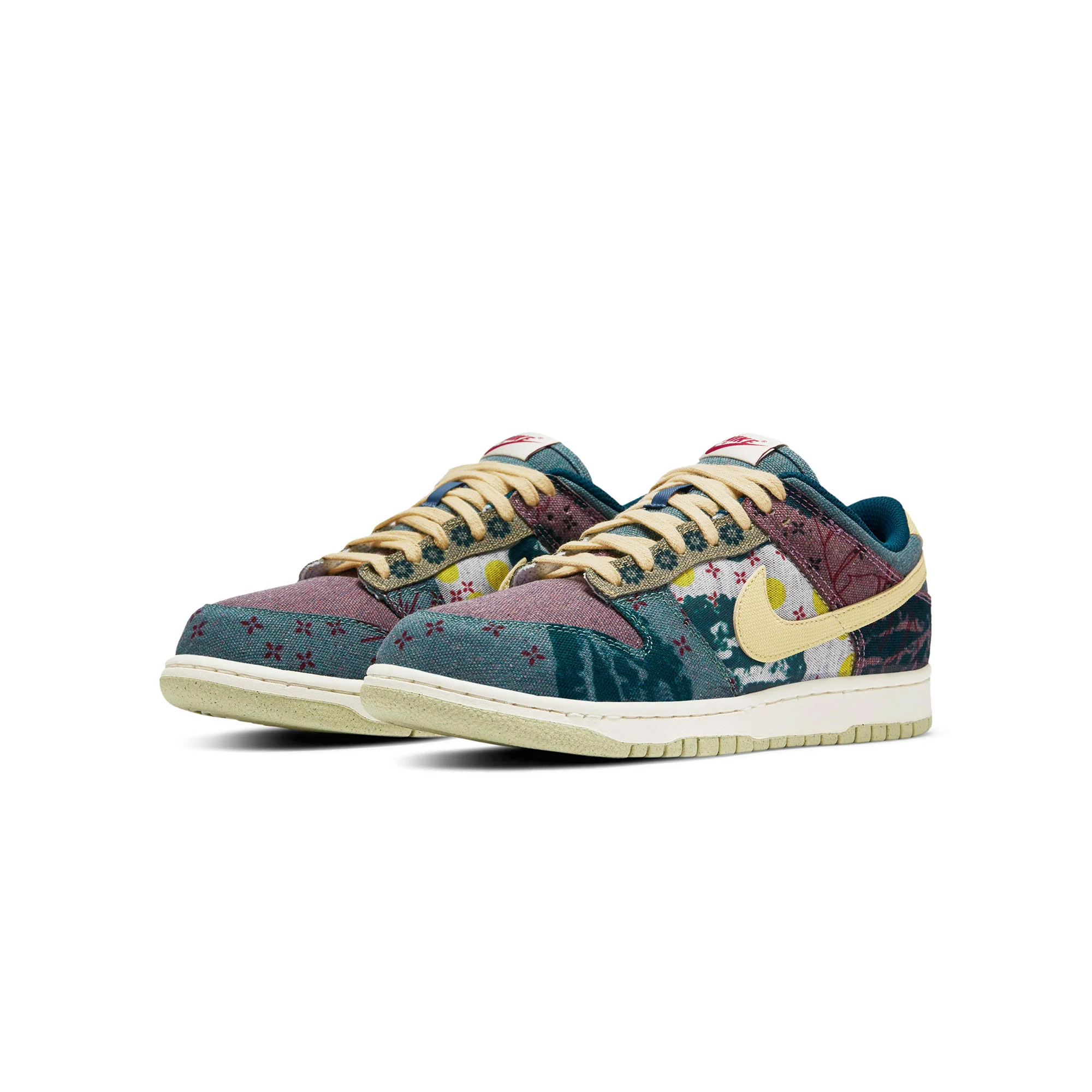 Nike Mens Dunk Low SP Community Garden Shoes - Image 2