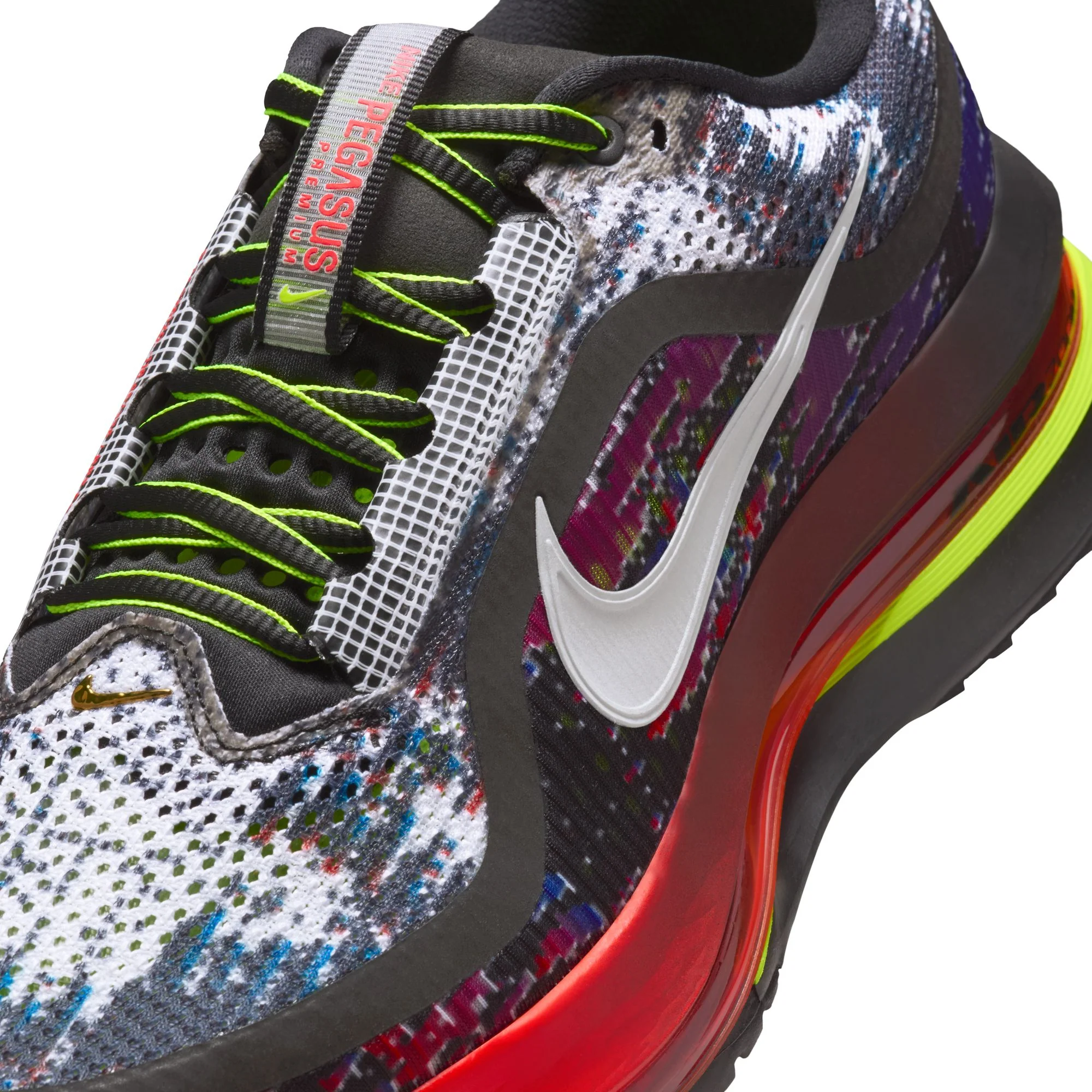 Nike Mens Pegasus Premium Shoes - Image 4