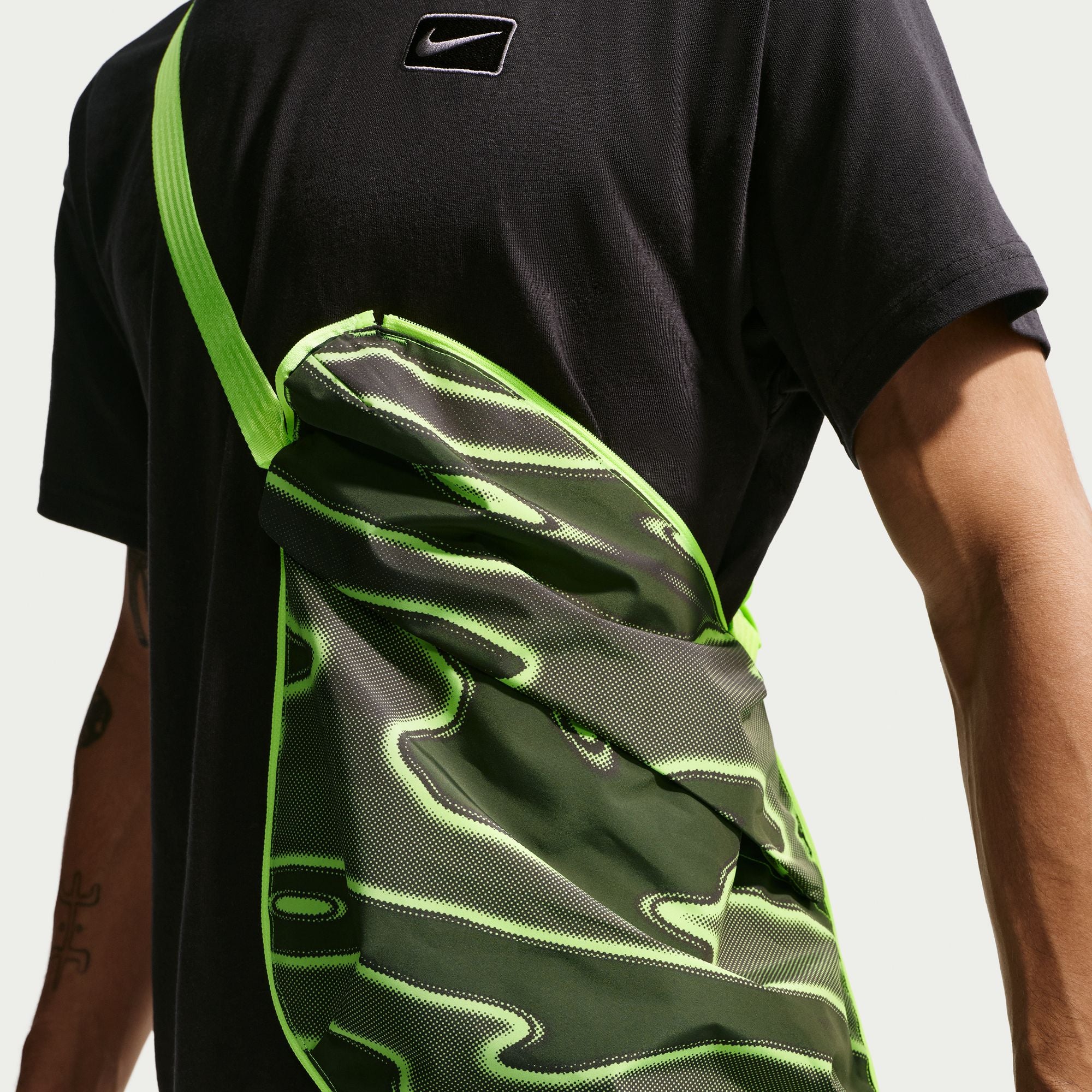 Nike Mens Project F.R.O.G. Storm-FIT Hooded Jacket - Image 4