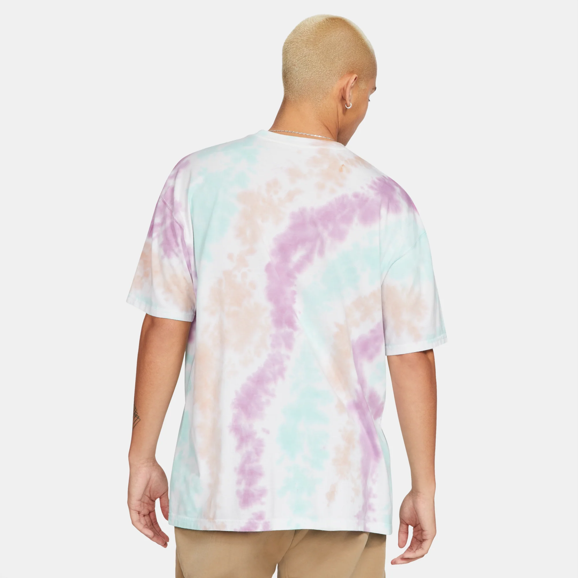 Nike Mens Sportswear Tee - Image 3