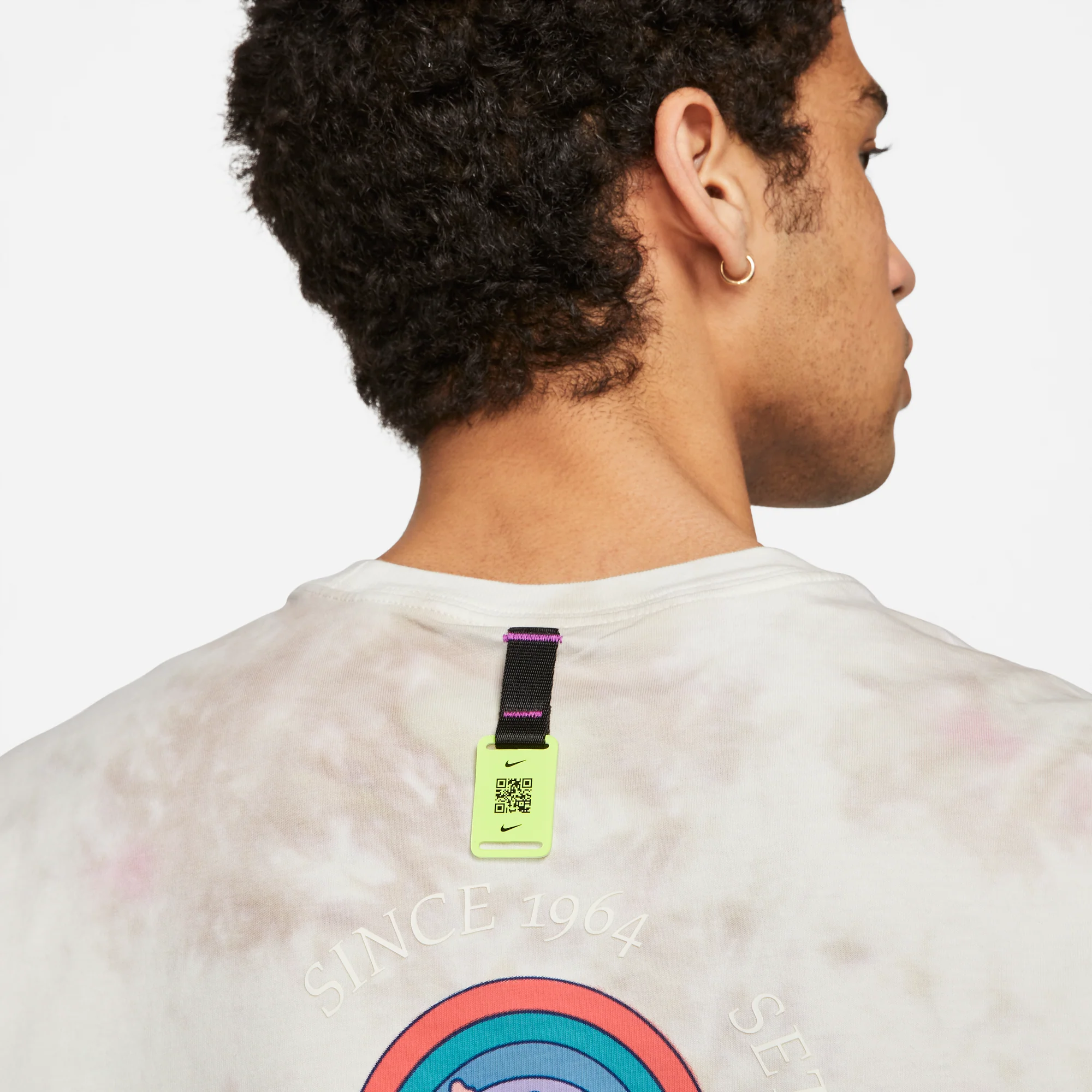 Nike Mens Sportswear Tee Sesame/Summit White - Image 3