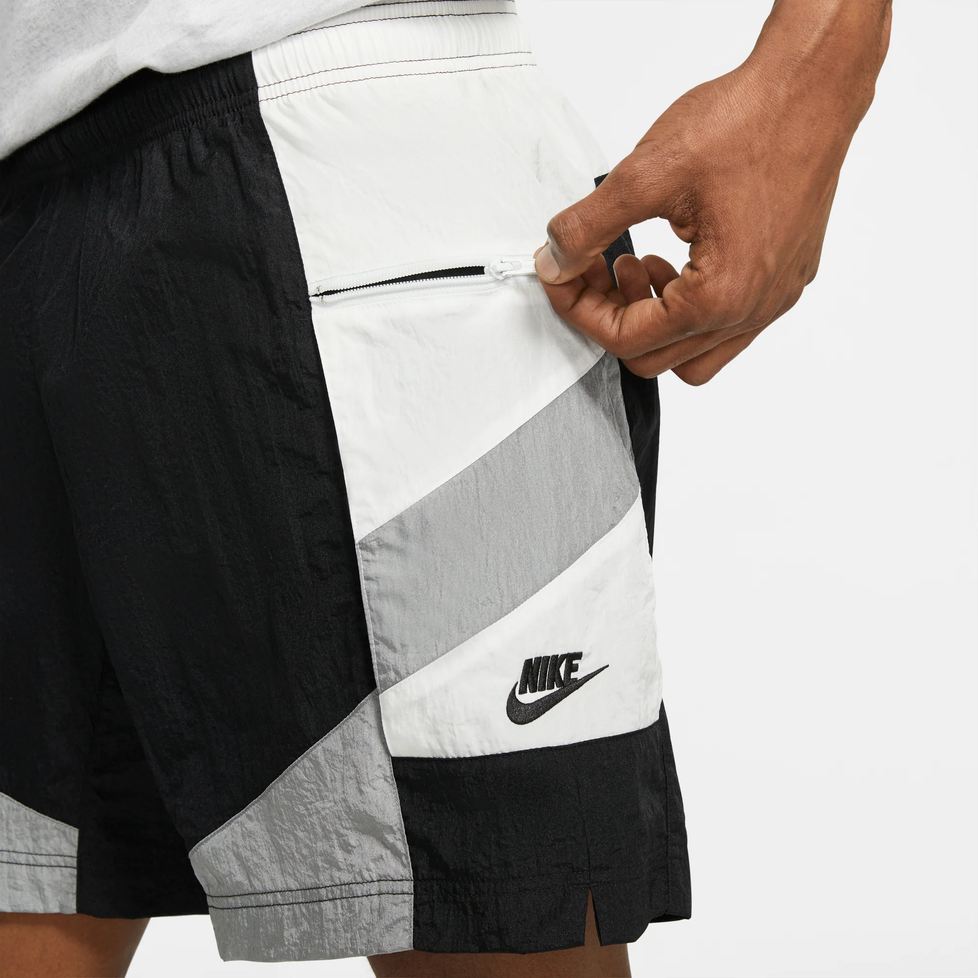 NIKE SPORTSWEAR - Image 4