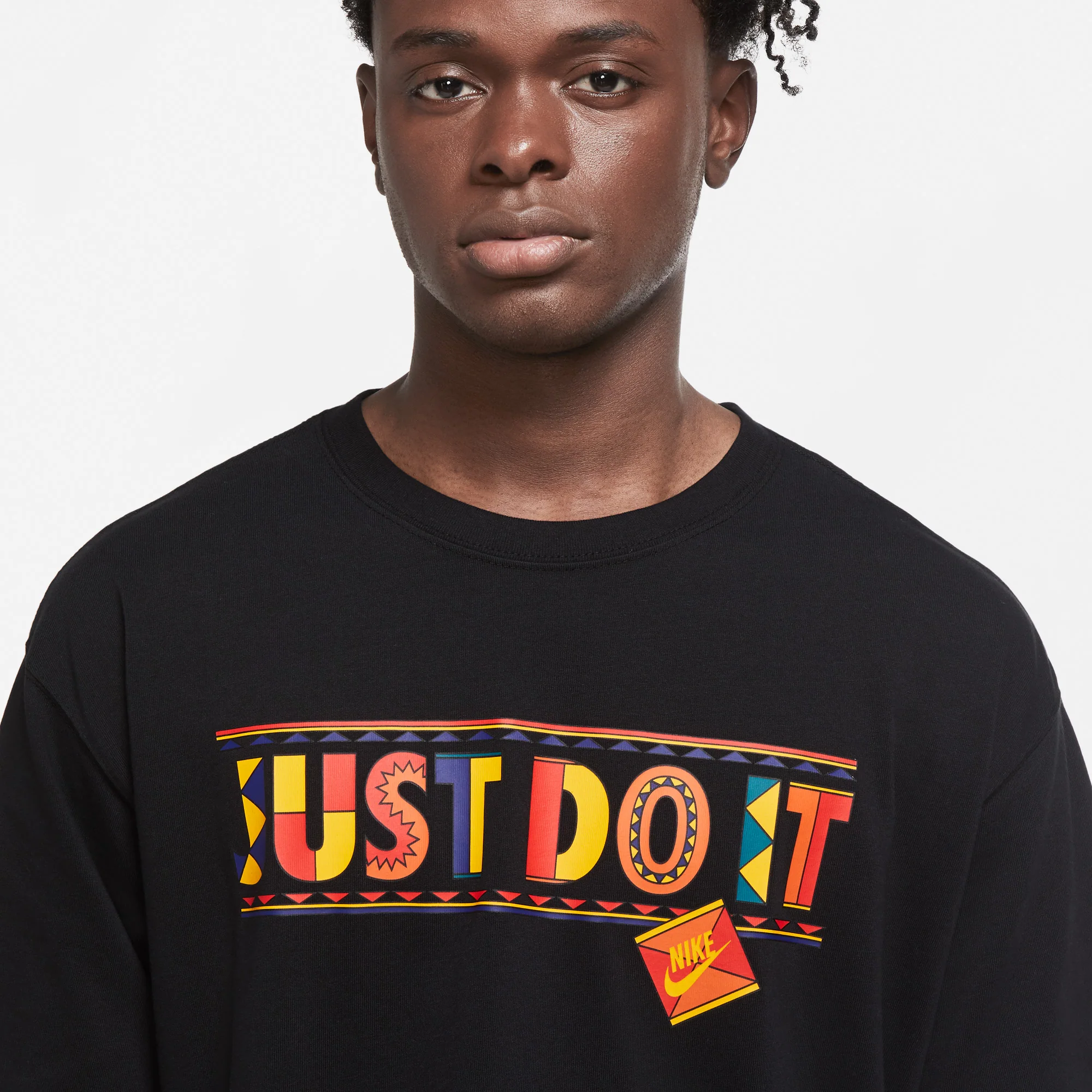 Nike Men Sportswear T-Shirt - Image 4