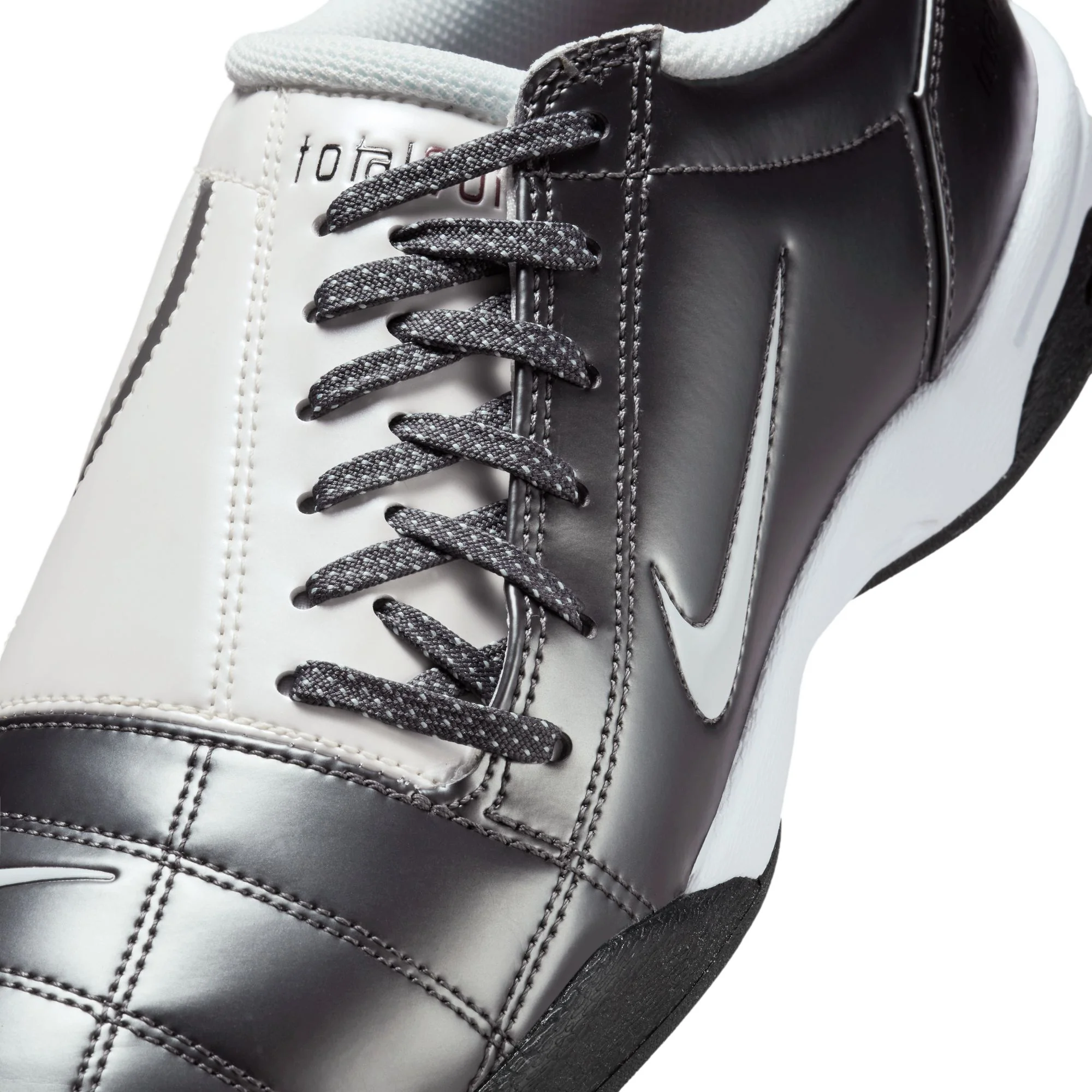 Nike Mens Total 90 Shoes - Image 4
