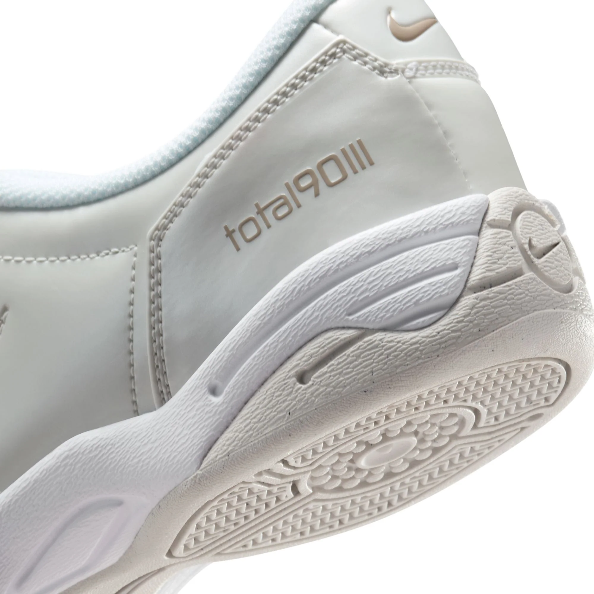 Nike Mens Total 90 Shoes - Image 4