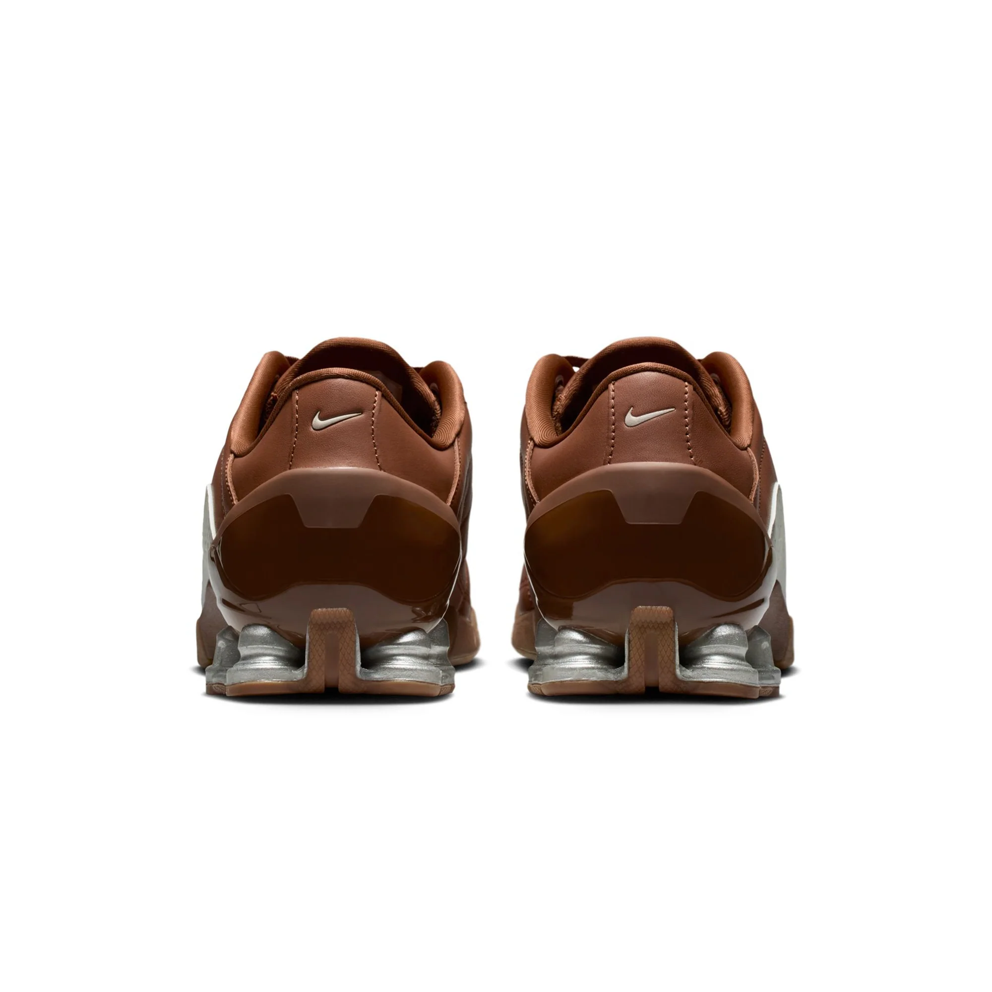 Nike Womens Total 90 Shox Magia Shoes - Image 3